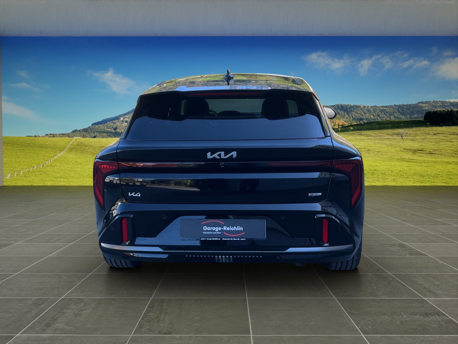 KIA K4 1.6 T-GDi GT-Line-showroom-element-3