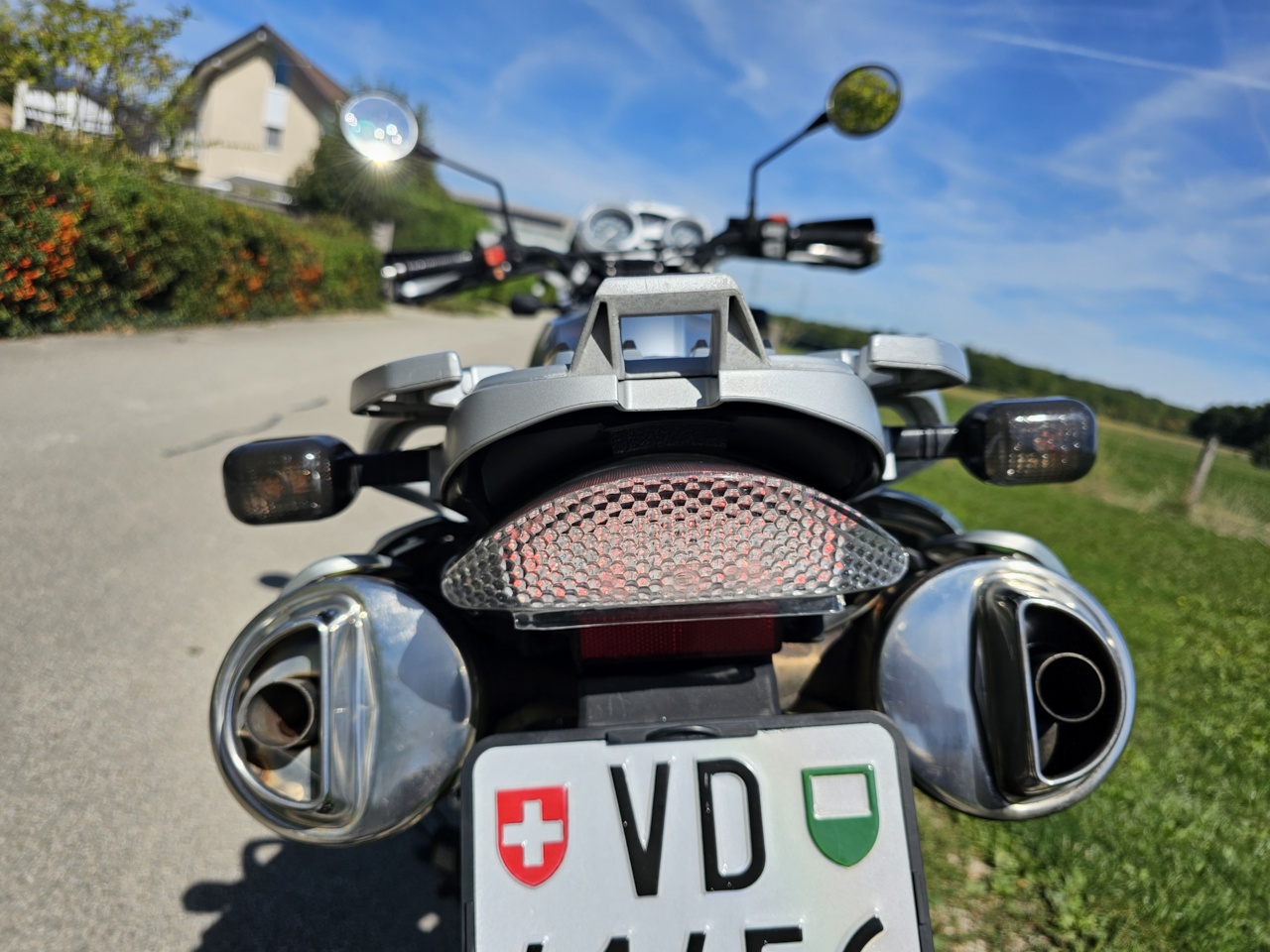 BMW F 650 GS-image-12