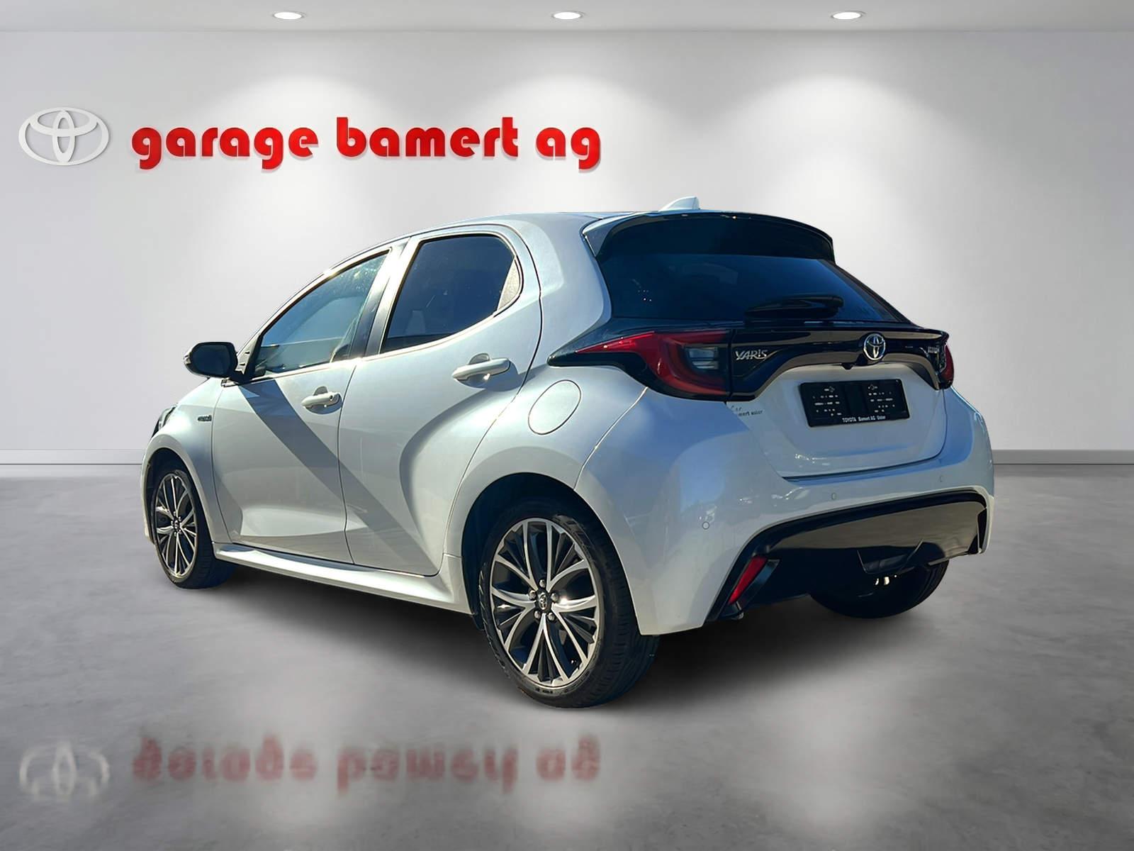 TOYOTA Yaris 1.5 VVT-i HSD Premium-showroom-element-3