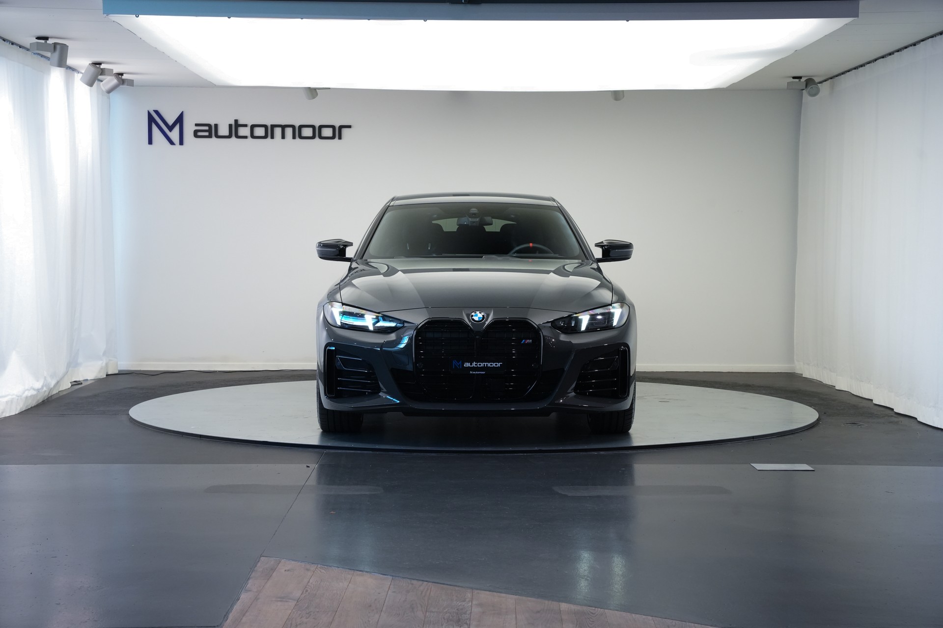 BMW M440i xDrive 48V Gran Coupé M Sport Pro Steptronic *Facelift* *Glasapplikation* *Carbon*-showroom-element-1