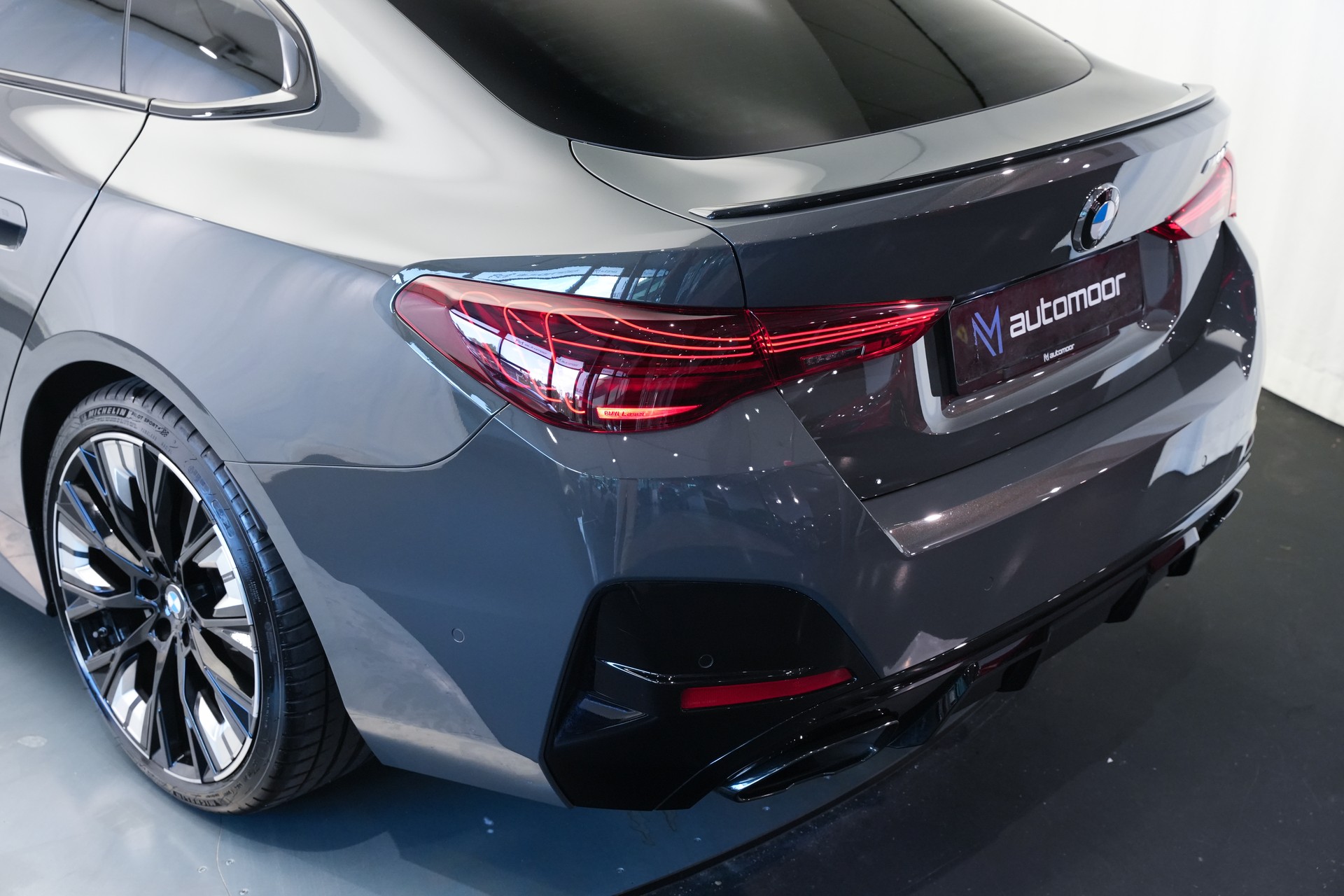 BMW M440i xDrive 48V Gran Coupé M Sport Pro Steptronic *Facelift* *Glasapplikation* *Carbon*-image-42