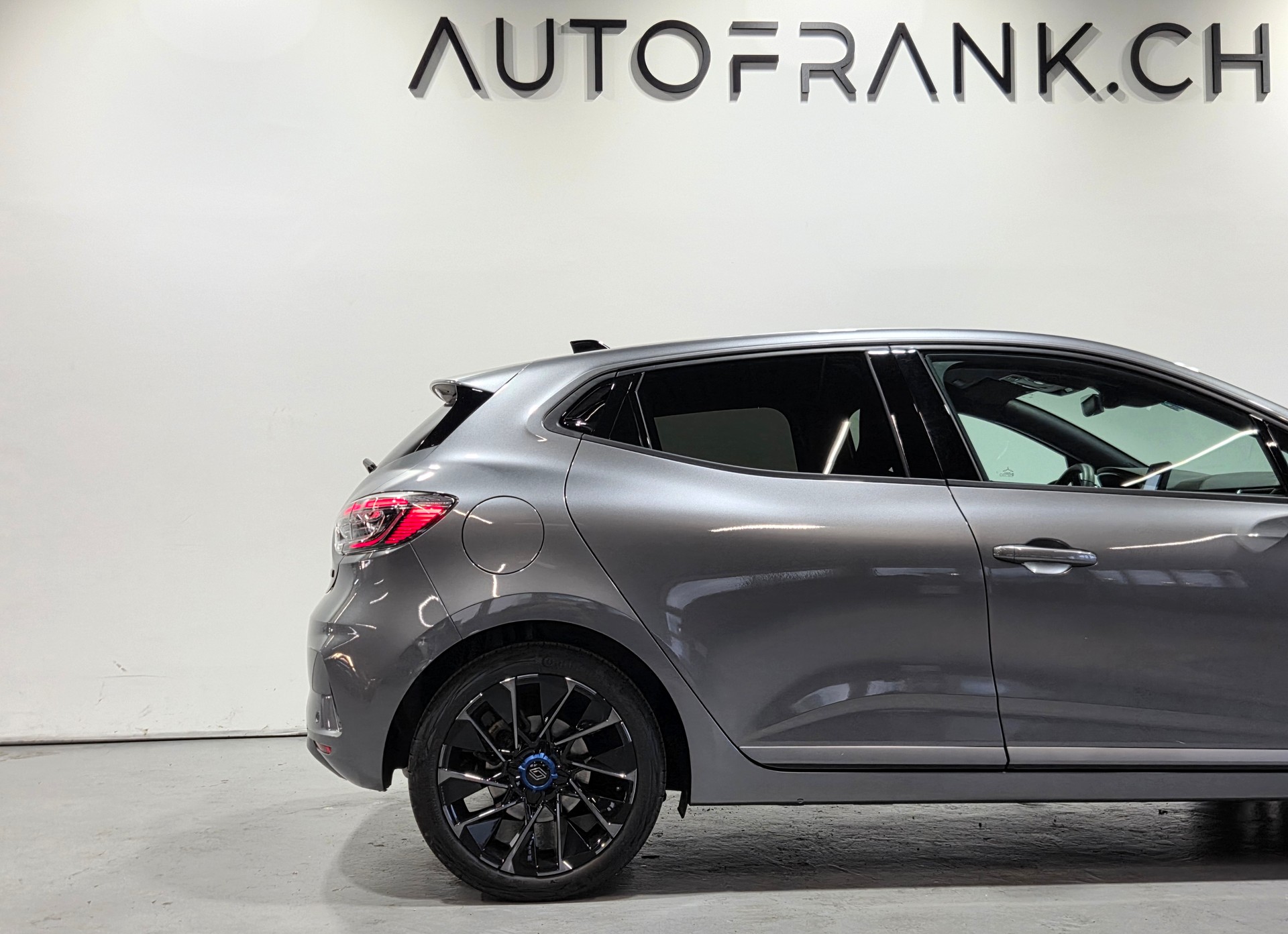 RENAULT Clio 1.6 E-Tech esprit Alpine-image-9