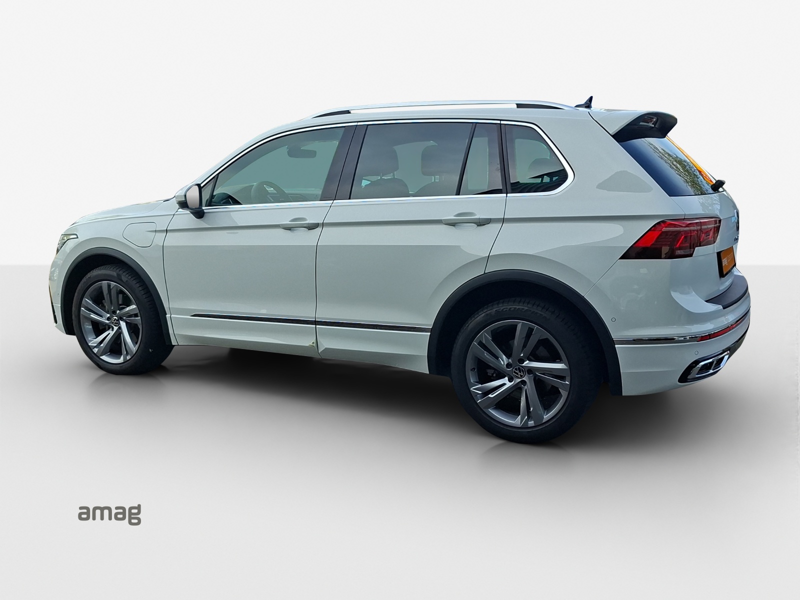 VW Tiguan 1.4TSI PHEV Selection DSG-image-1