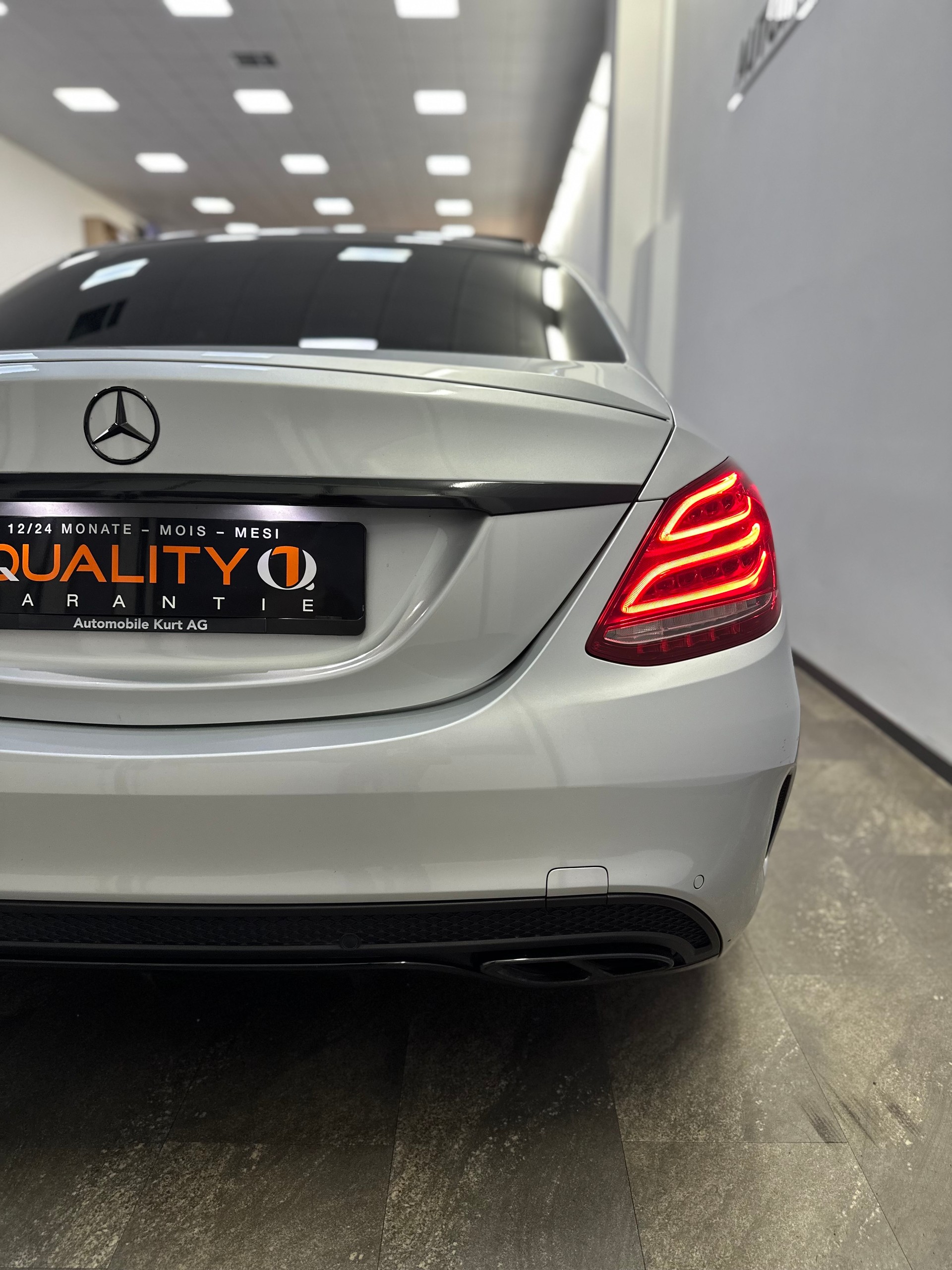 MERCEDES-BENZ C 43 AMG 4Matic 9G-Tronic-image-5