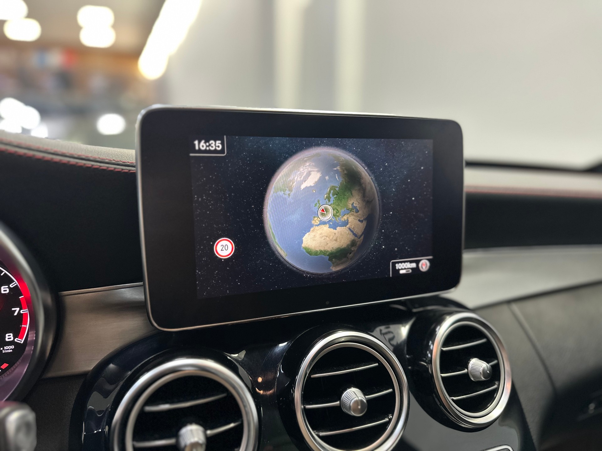 MERCEDES-BENZ C 43 AMG 4Matic 9G-Tronic-image-18