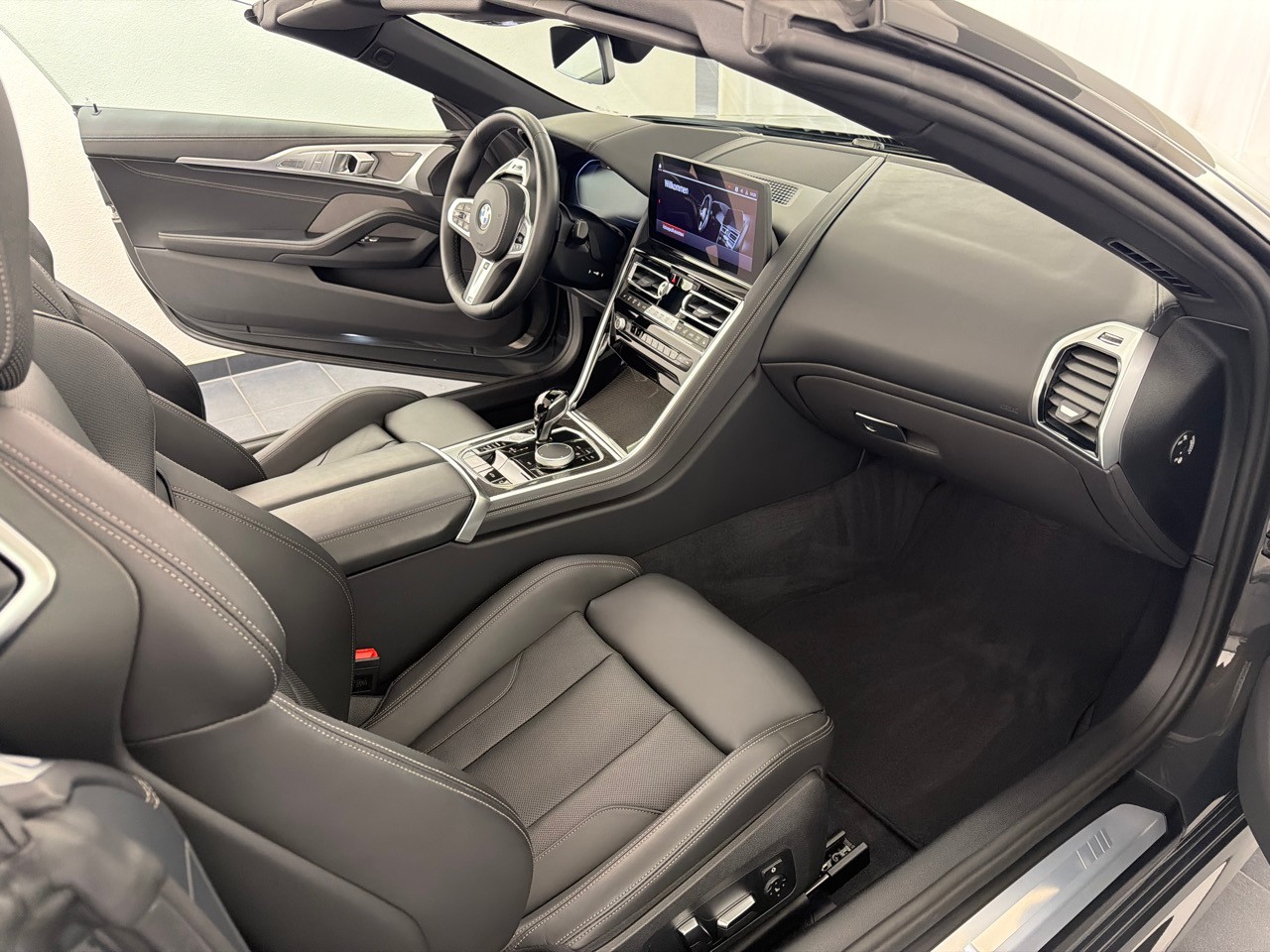 BMW 840i sDrive M Sport Pro-image-8