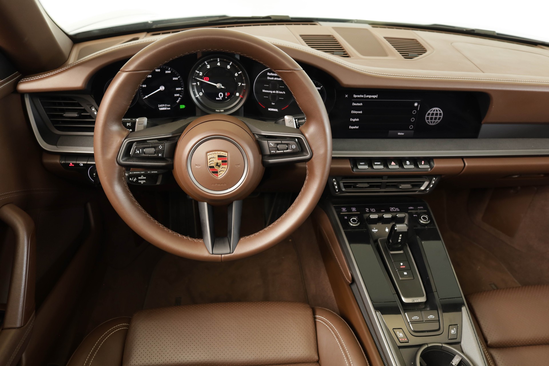 PORSCHE 911 Targa 4 PDK • Échappement sport • BOSE • Cuir intégral brun-image-17