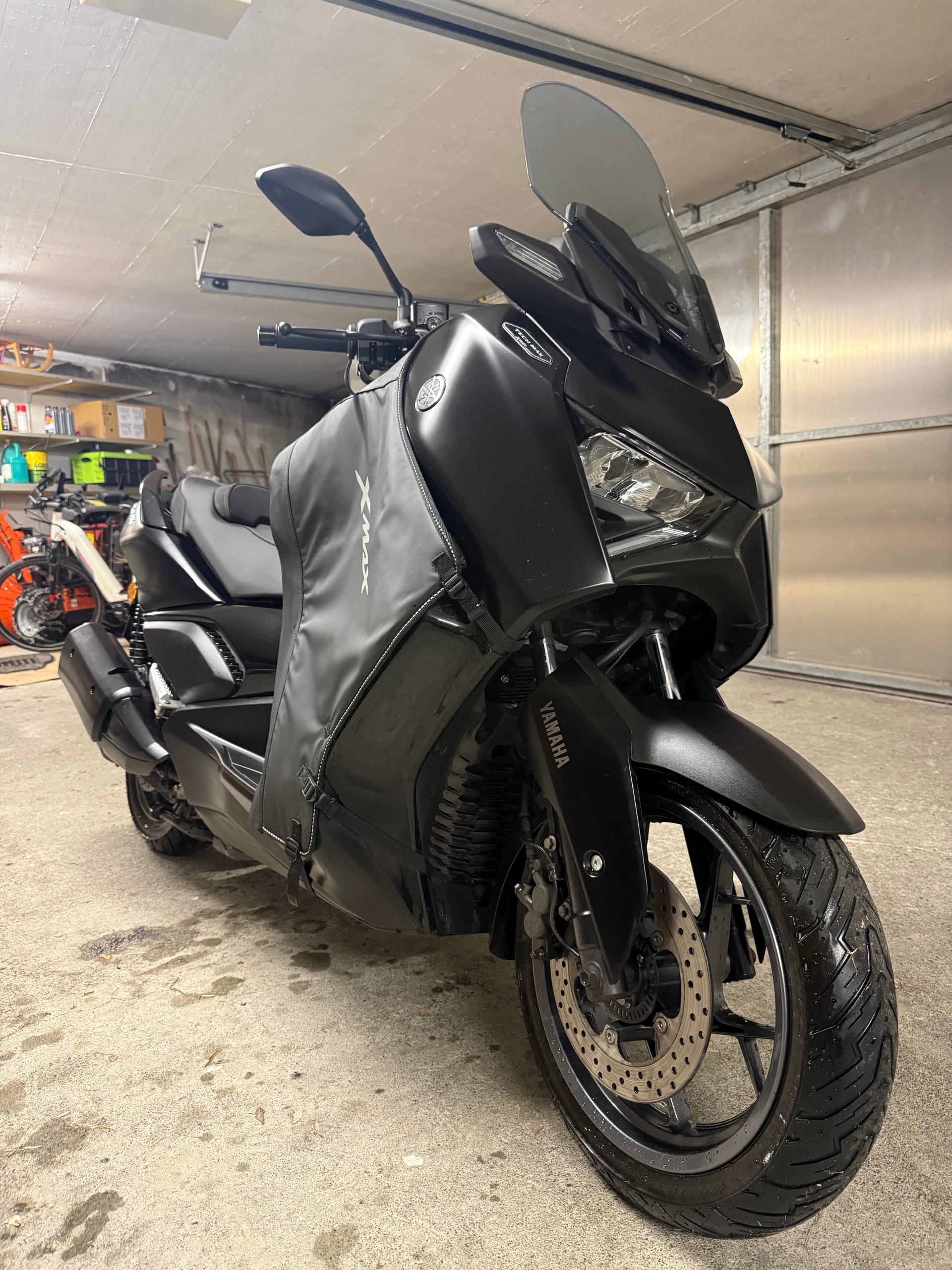 YAMAHA X-Max 300 Tech Max-image-0