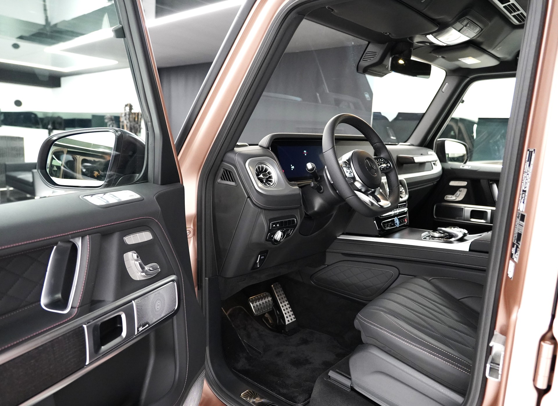 MERCEDES-BENZ G 500 Stronger Than Diamonds Edition-image-7
