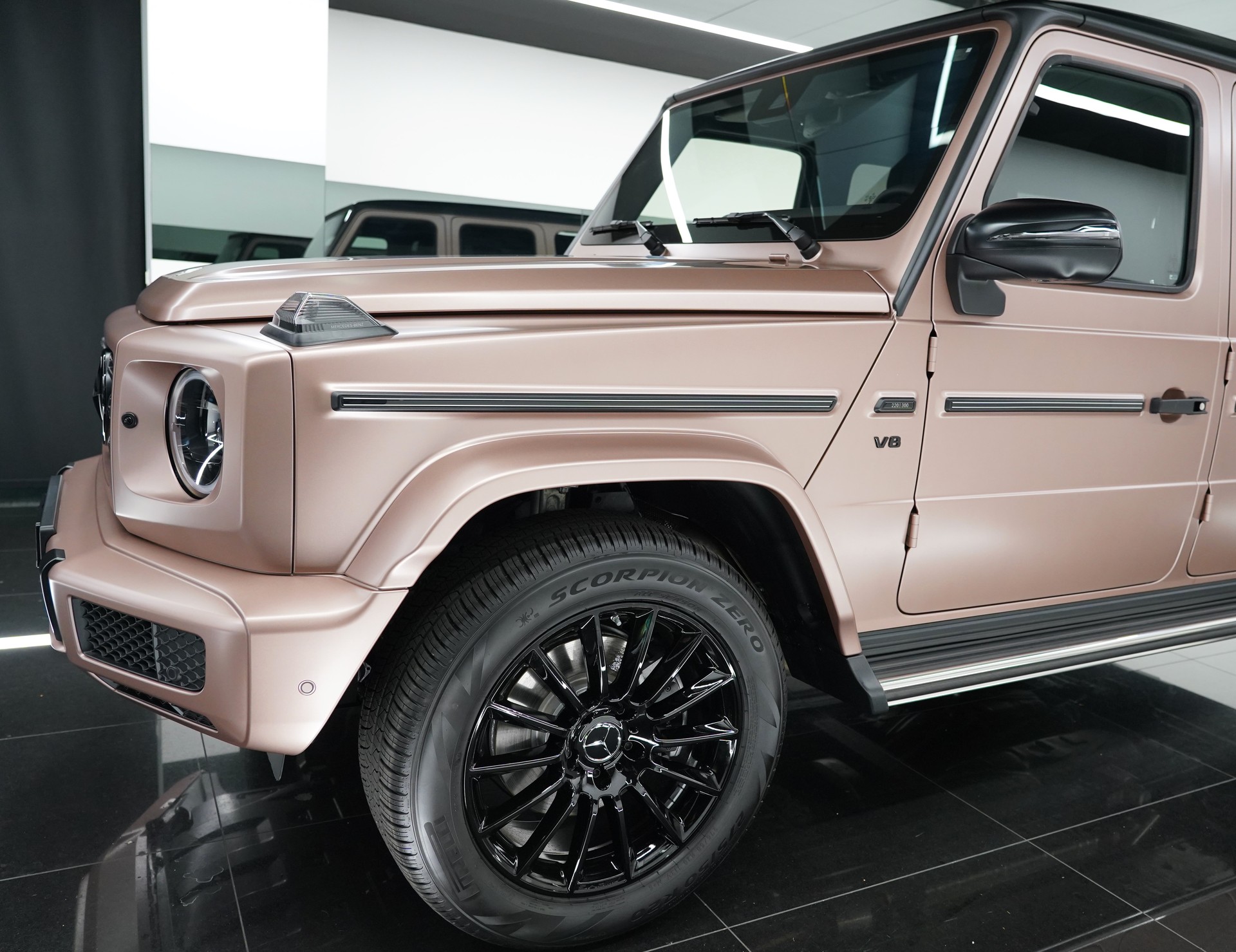 MERCEDES-BENZ G 500 Stronger Than Diamonds Edition-image-5