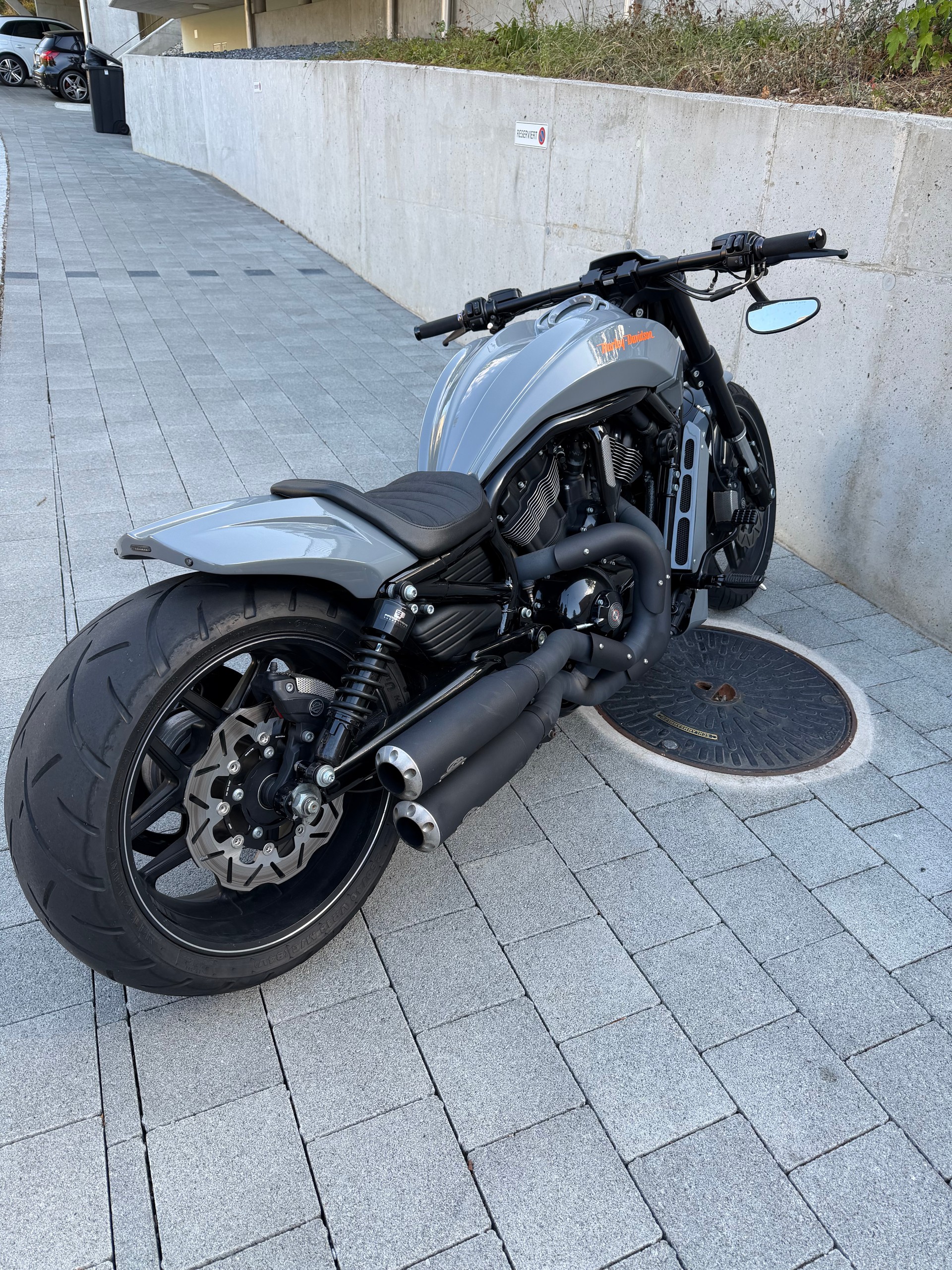 HARLEY-DAVIDSON Night Rod Special mit geilem Sound-image-0