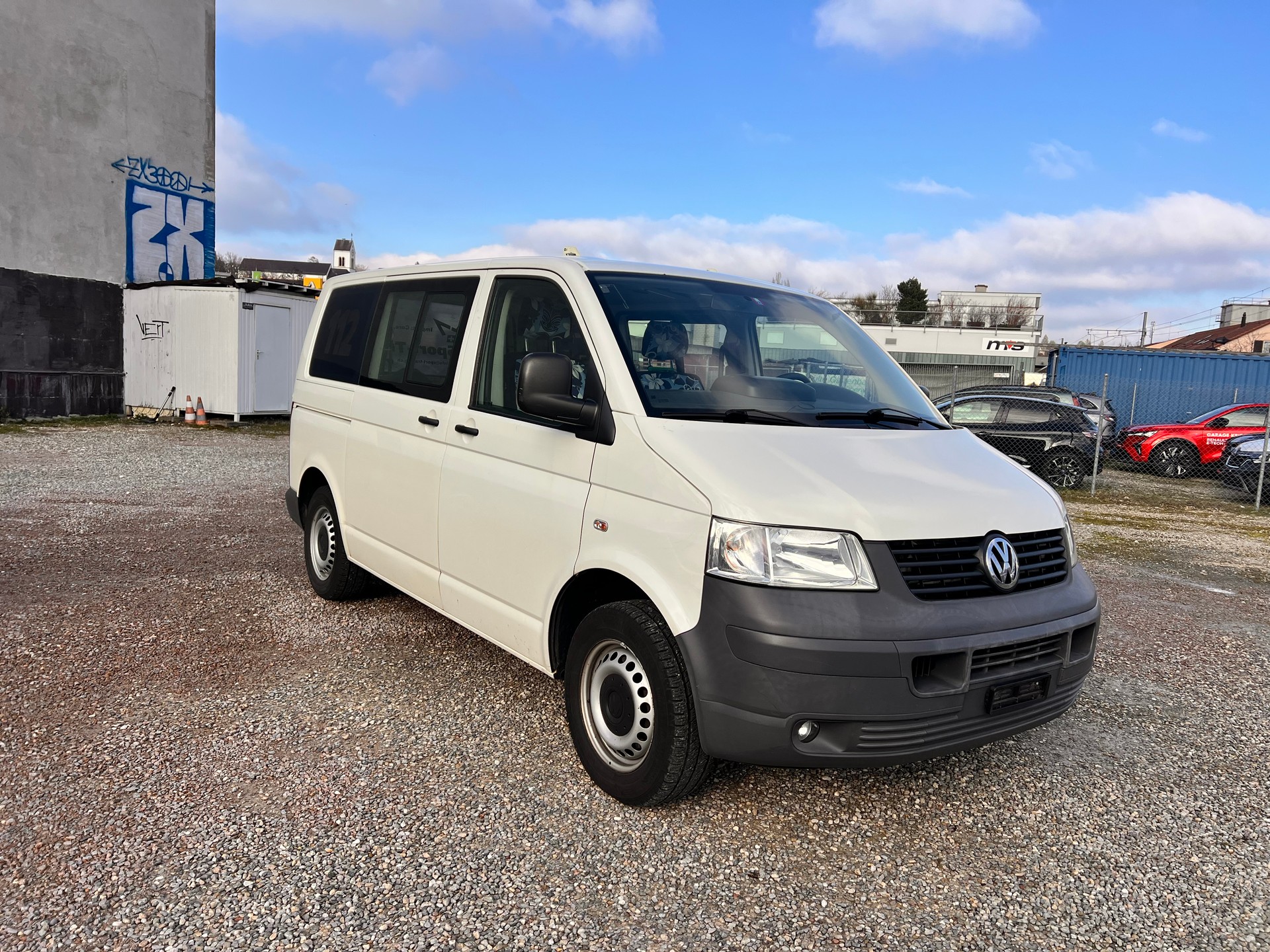 VW T5 Multivan Startline 2.5 TDI Tiptronic-image-2