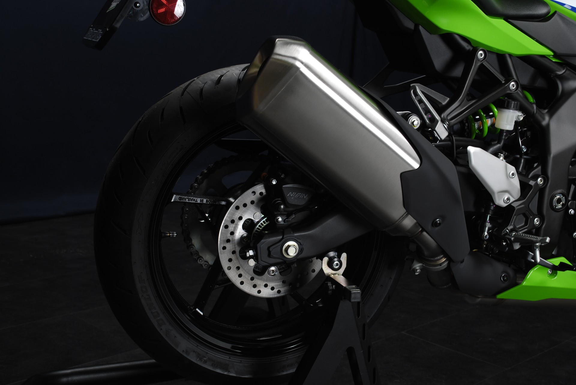 KAWASAKI Ninja ZX-4RR MY26-image-2