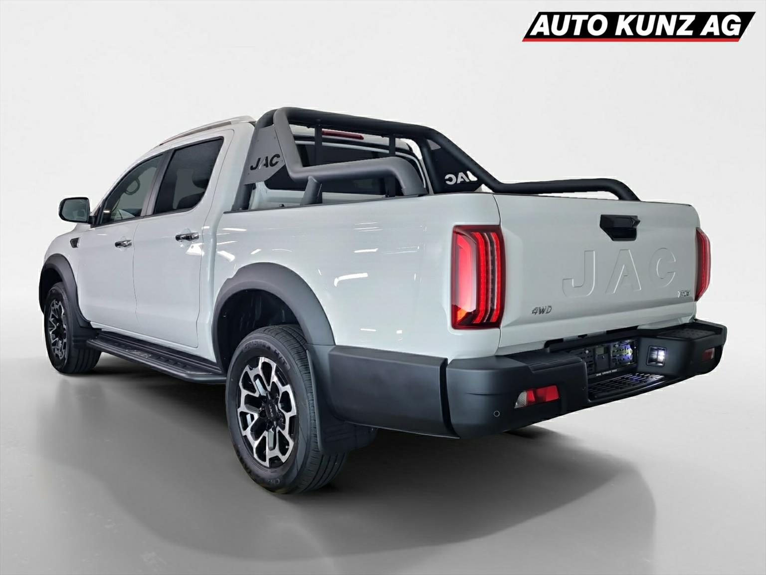 JAC T9EV 4x4 Luxury Elektro Pick-Up 88kWh 330km-showroom-element-1