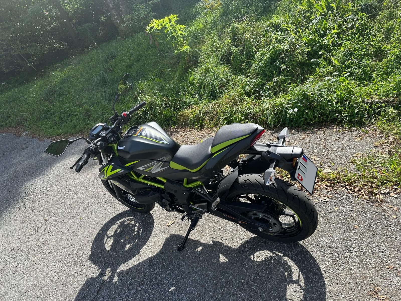 KAWASAKI Z 125-image-4