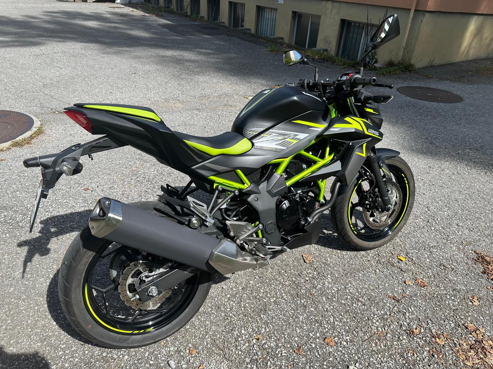KAWASAKI Z 125-image-1