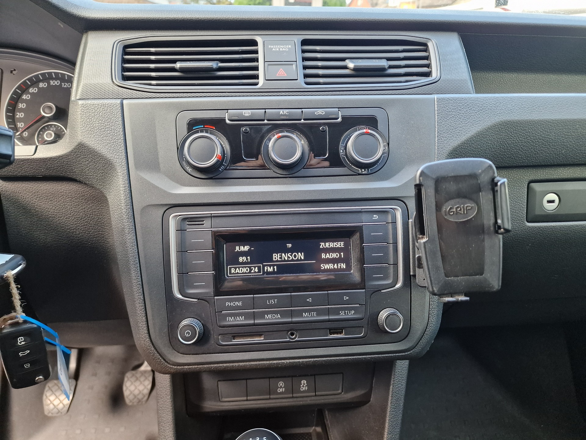 VW Caddy Maxi 2.0TDI 4Motion BlueMotion Technology 12Mt Gara-image-18