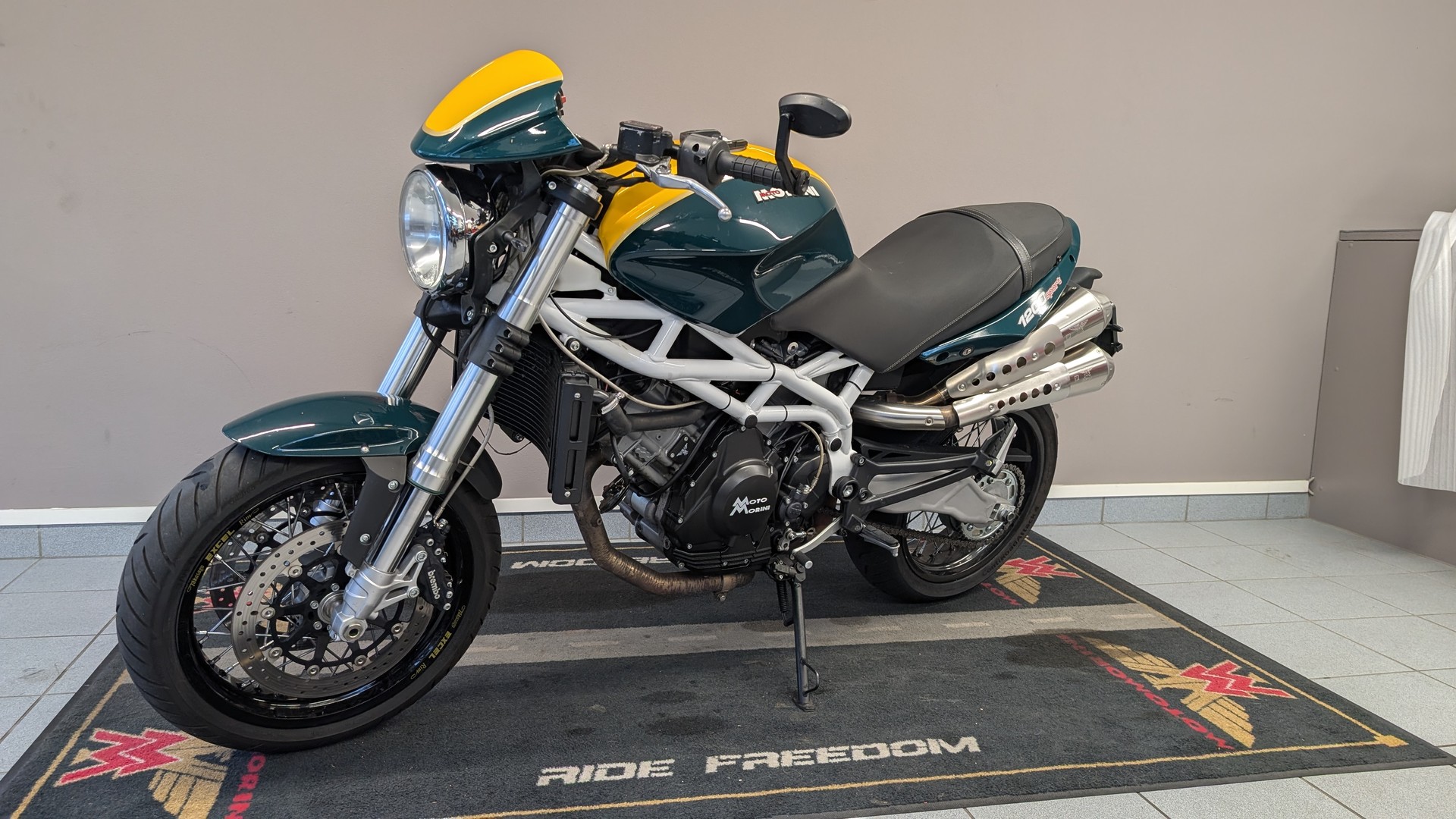 MOTO MORINI Sport 1200
