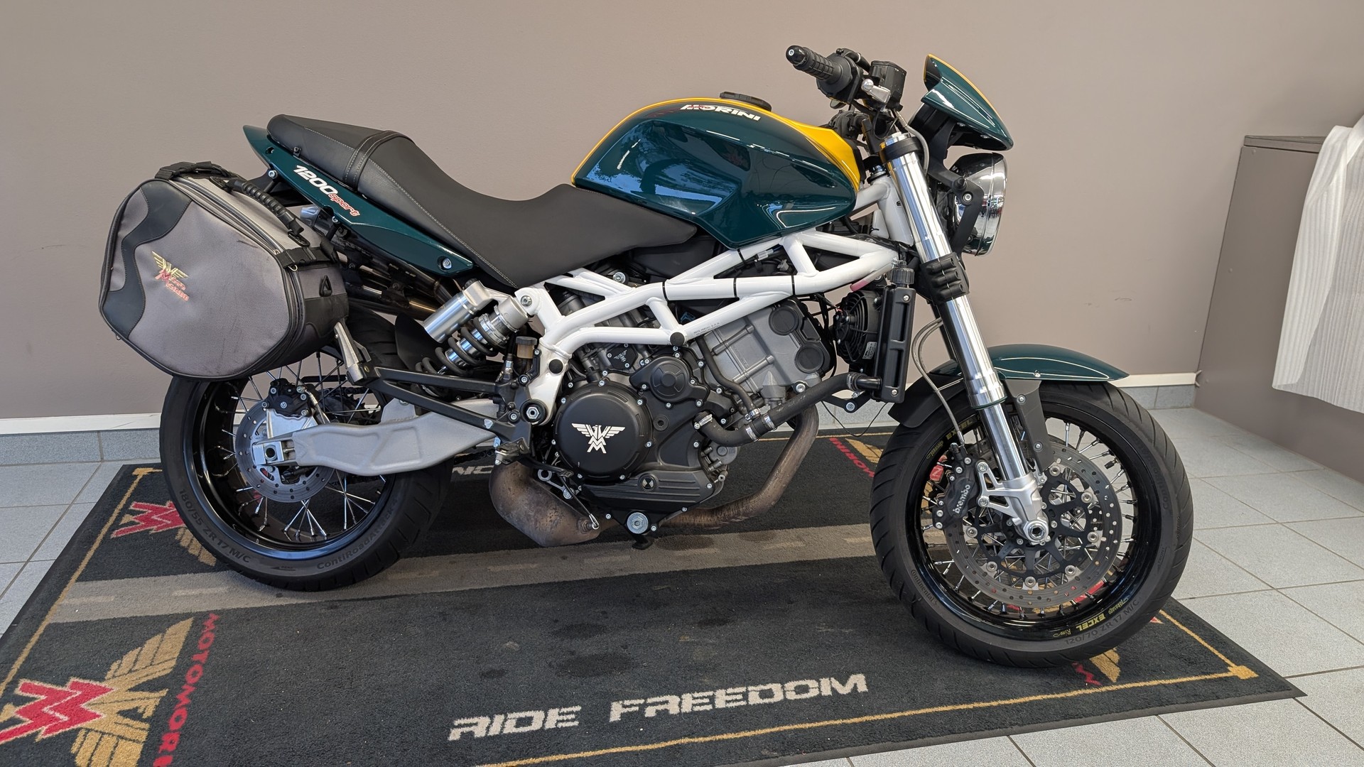 MOTO MORINI Sport 1200-image-4