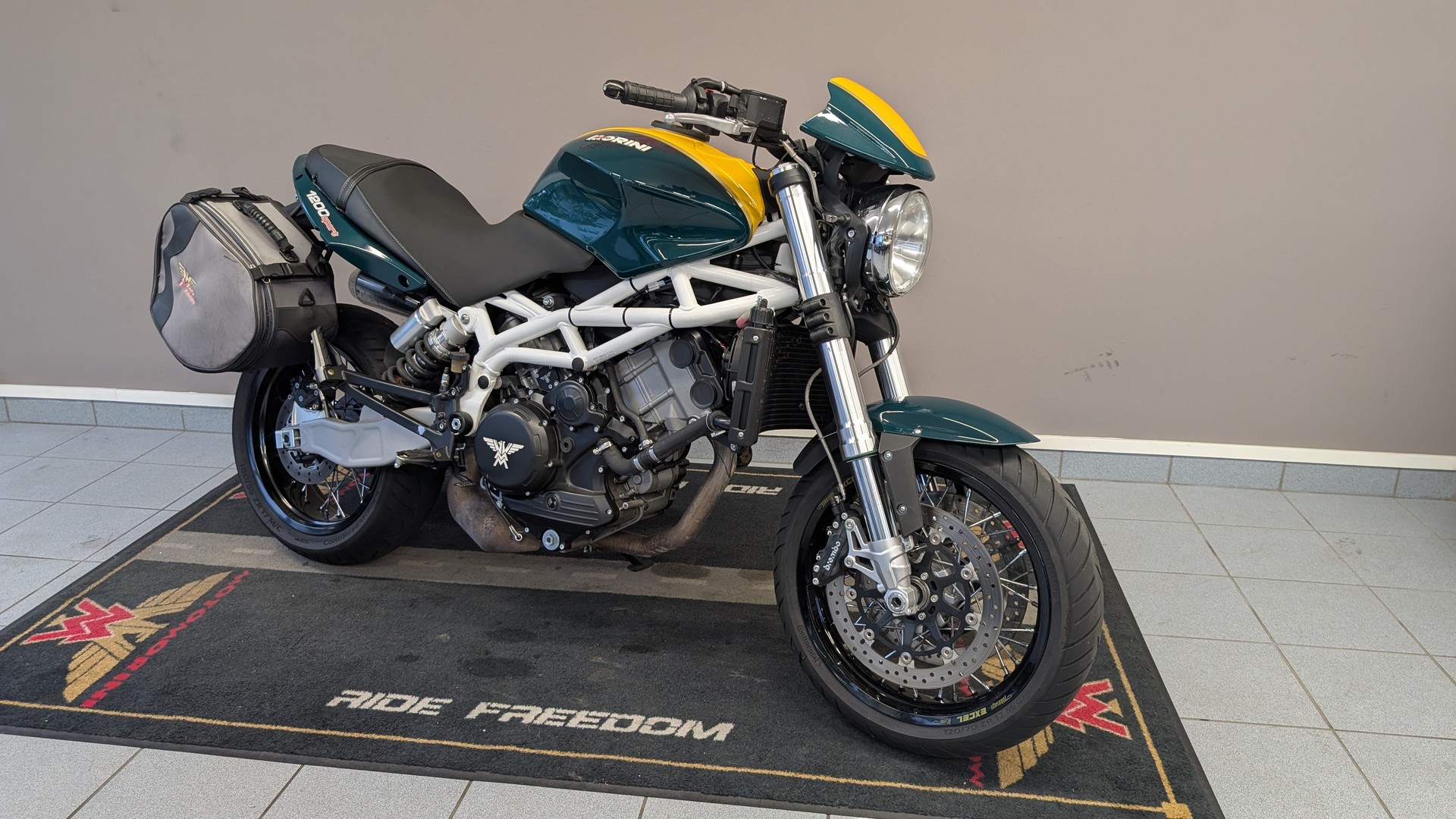 MOTO MORINI Sport 1200-image-3