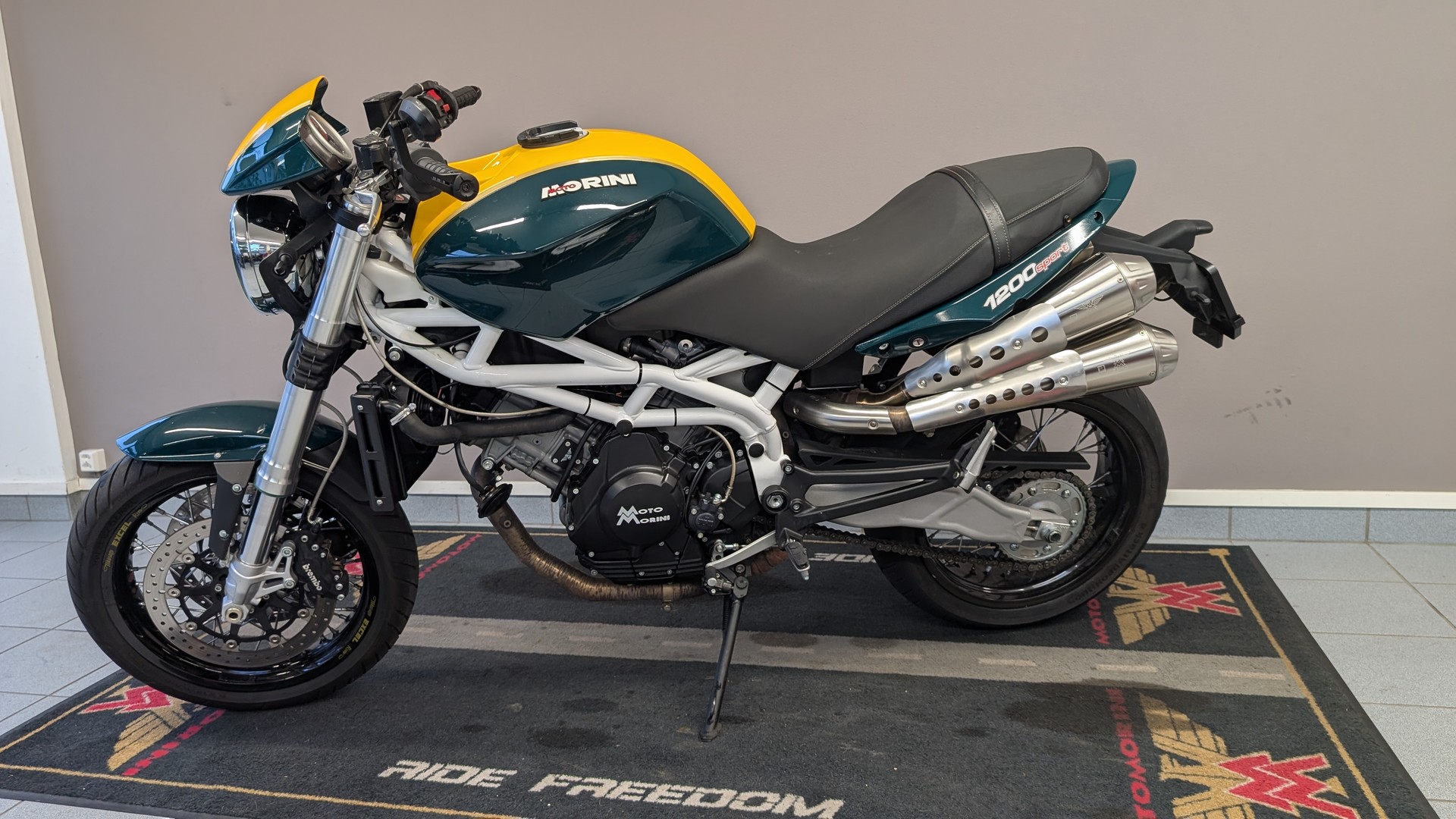 MOTO MORINI Sport 1200-image-1