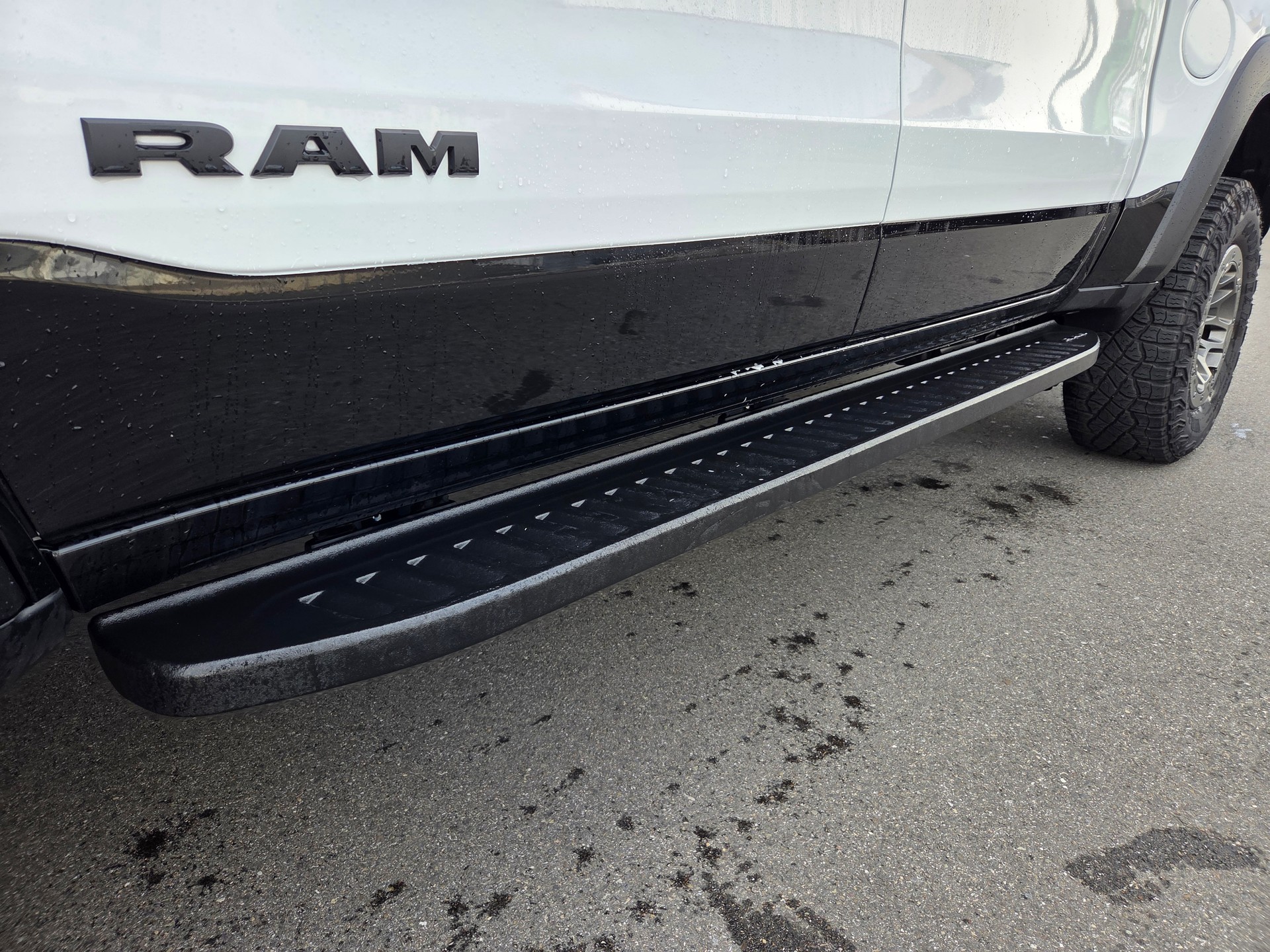 DODGE Ram 1500 6.2 V8 4x4 TRX Final Edition / 711 PS / Liftkit / 3.5T AHK-image-7