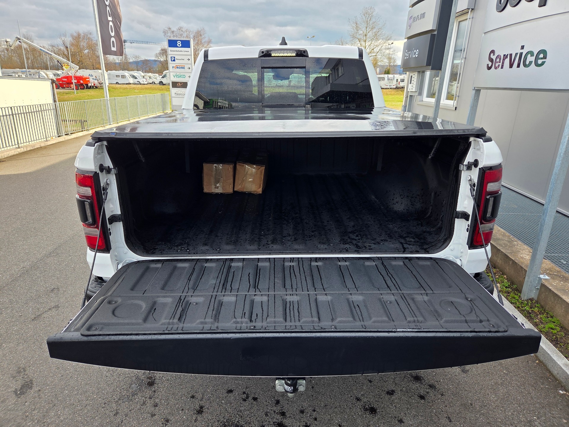 DODGE Ram 1500 6.2 V8 4x4 TRX Final Edition / 711 PS / Liftkit / 3.5T AHK-image-5
