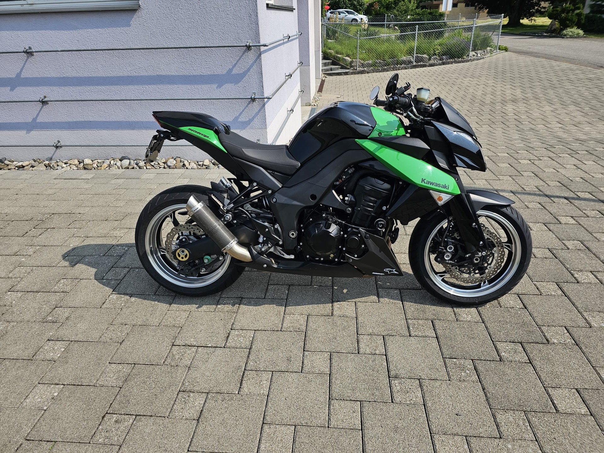 KAWASAKI Z 1000 ABS-image-1