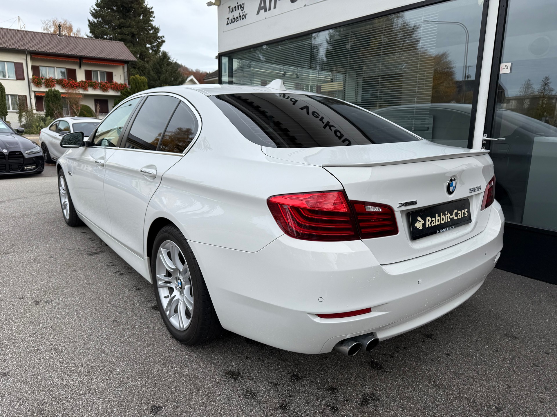 BMW 525d xDrive Luxury Line Steptronic-image-3
