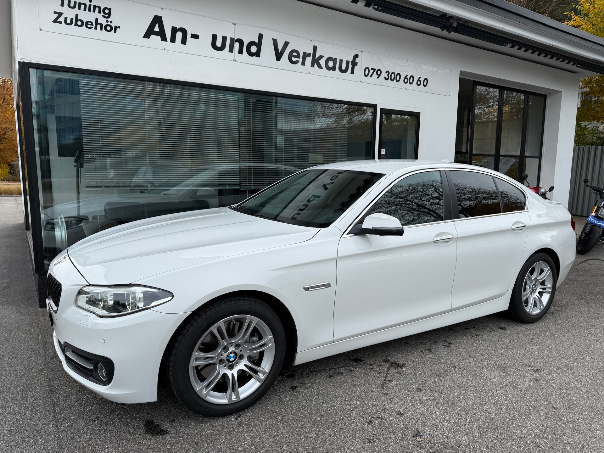 BMW 525d xDrive Luxury Line Steptronic