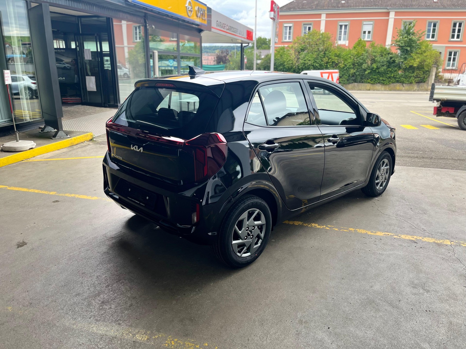 KIA Picanto 1.0 First Edition-image-2