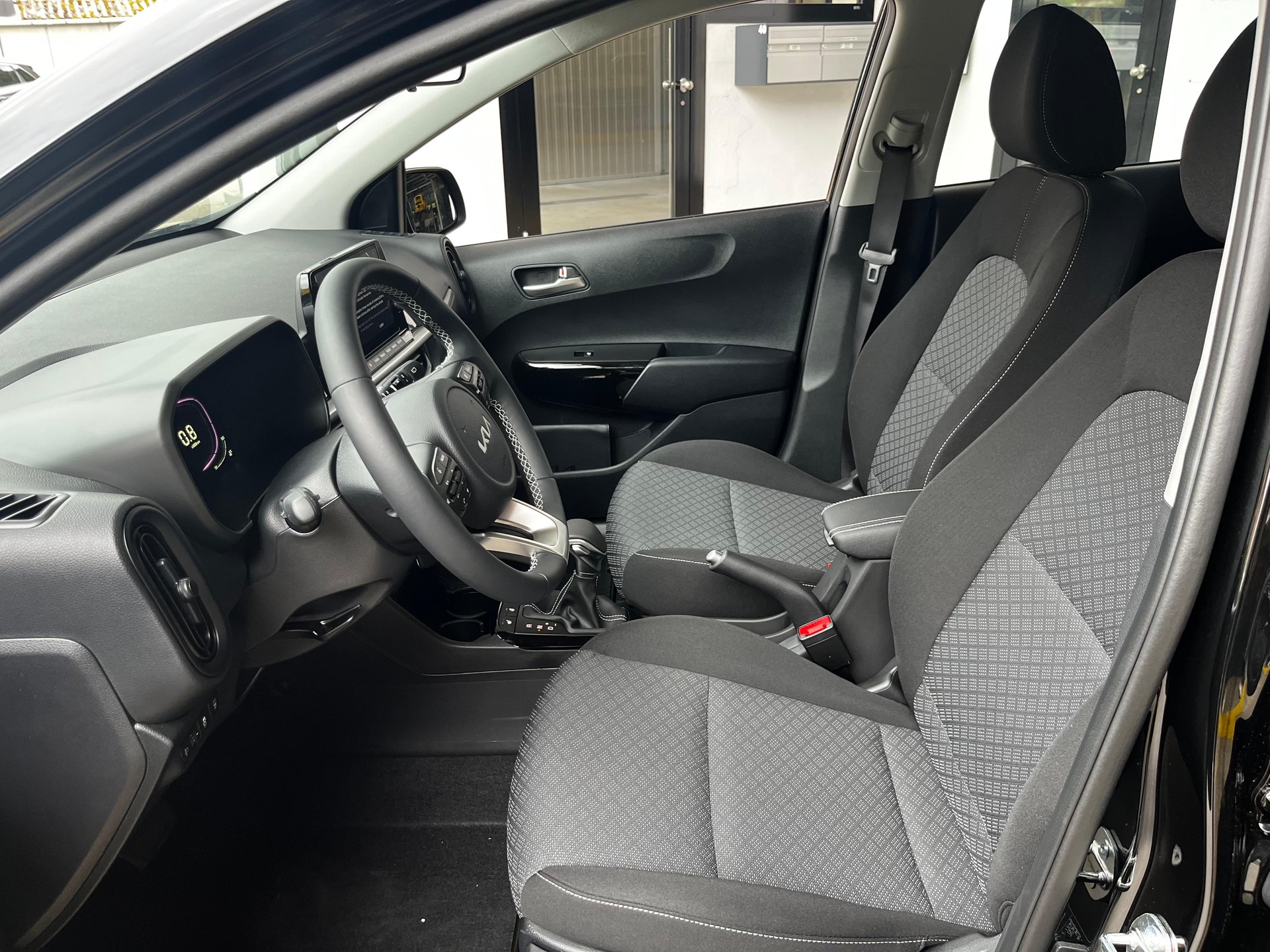 KIA Picanto 1.0 First Edition-image-4