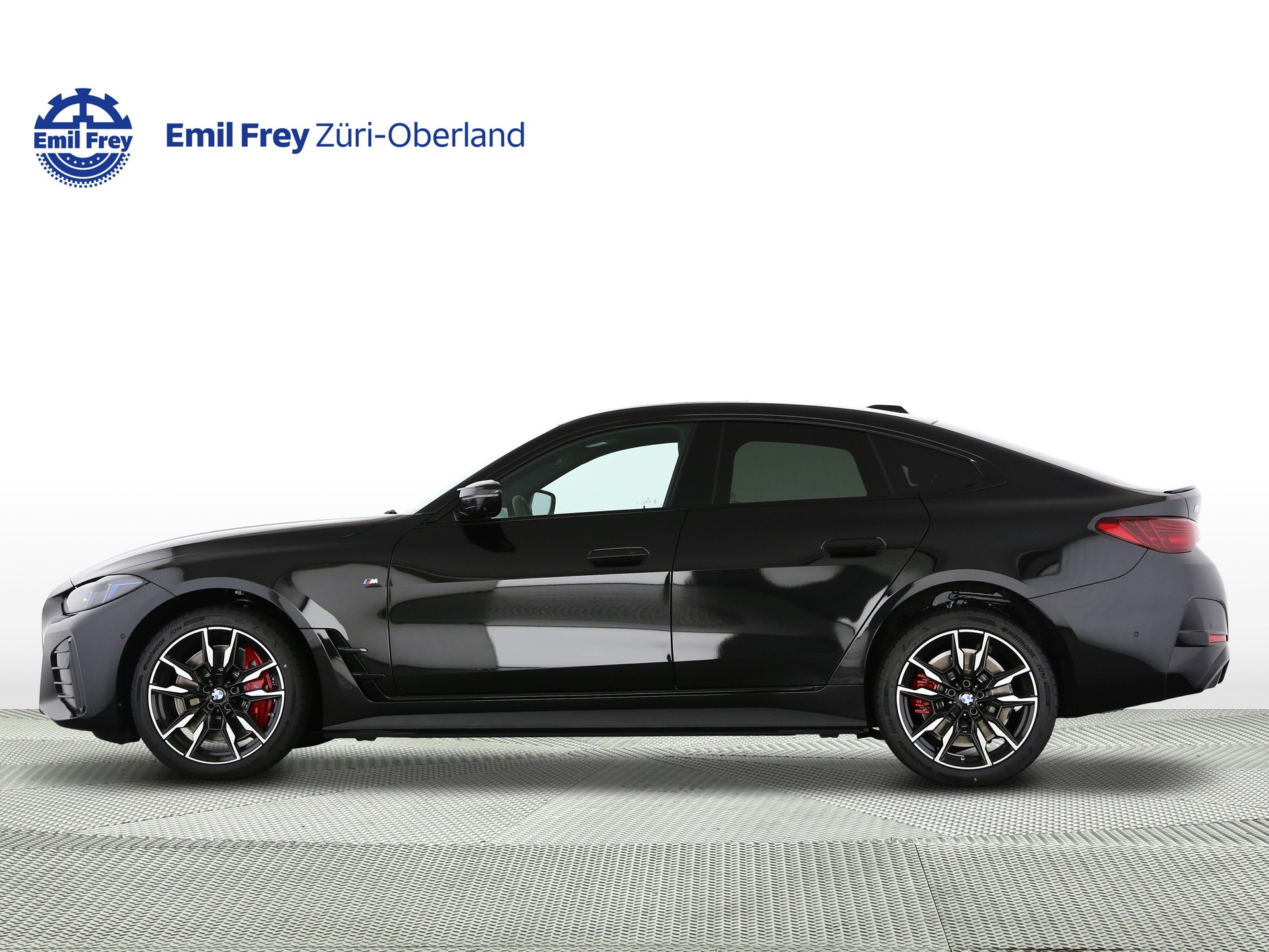 BMW i4 M60-showroom-element-1