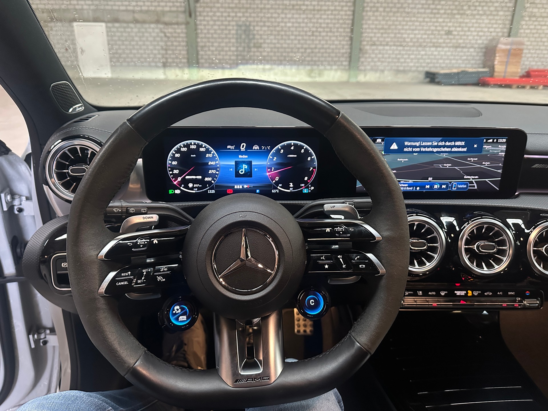 MERCEDES-BENZ A AMG 45 S 4Matic+ 8G-DCT-image-6