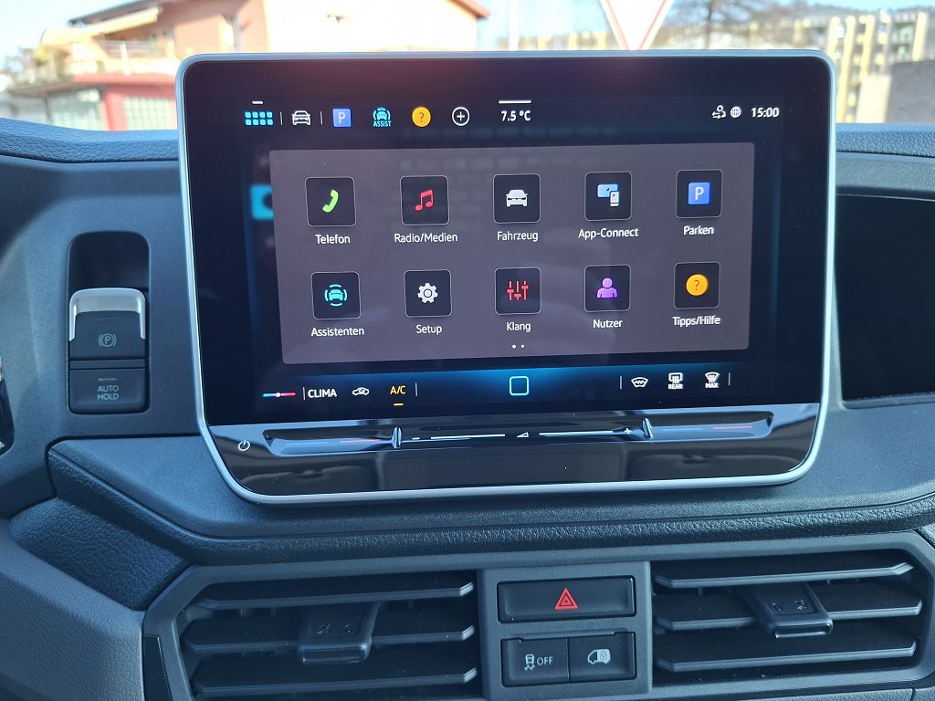 VW Crafter 35 2.0 BiTDI L4 4Motion A-image-11