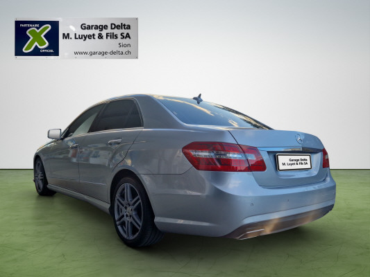 MERCEDES-BENZ E 250 CGI BlueEff Avgarde-showroom-element-3