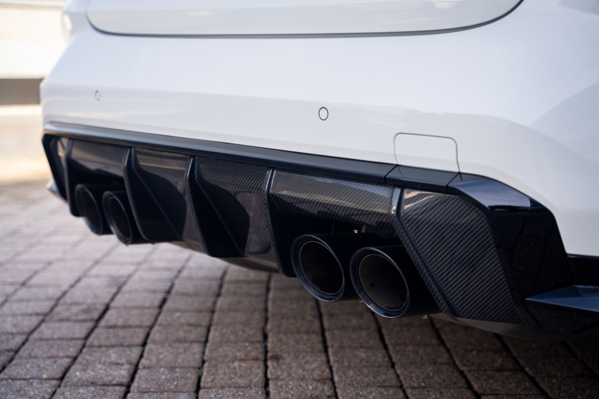 BMW M3 Competition M xDrive-image-9