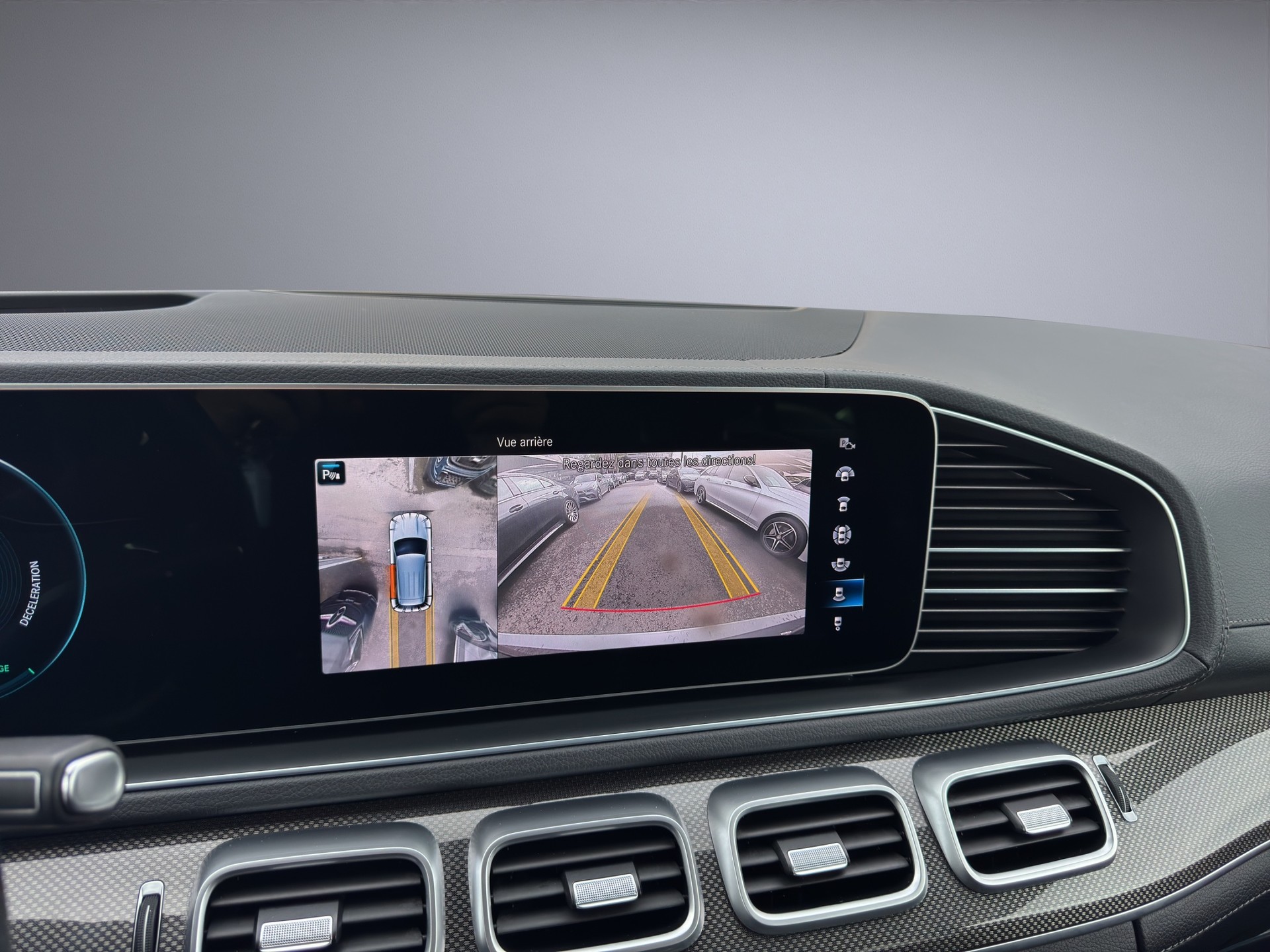 MERCEDES-BENZ GLE 450 4Matic AMG Line 9G-Tronic-image-12
