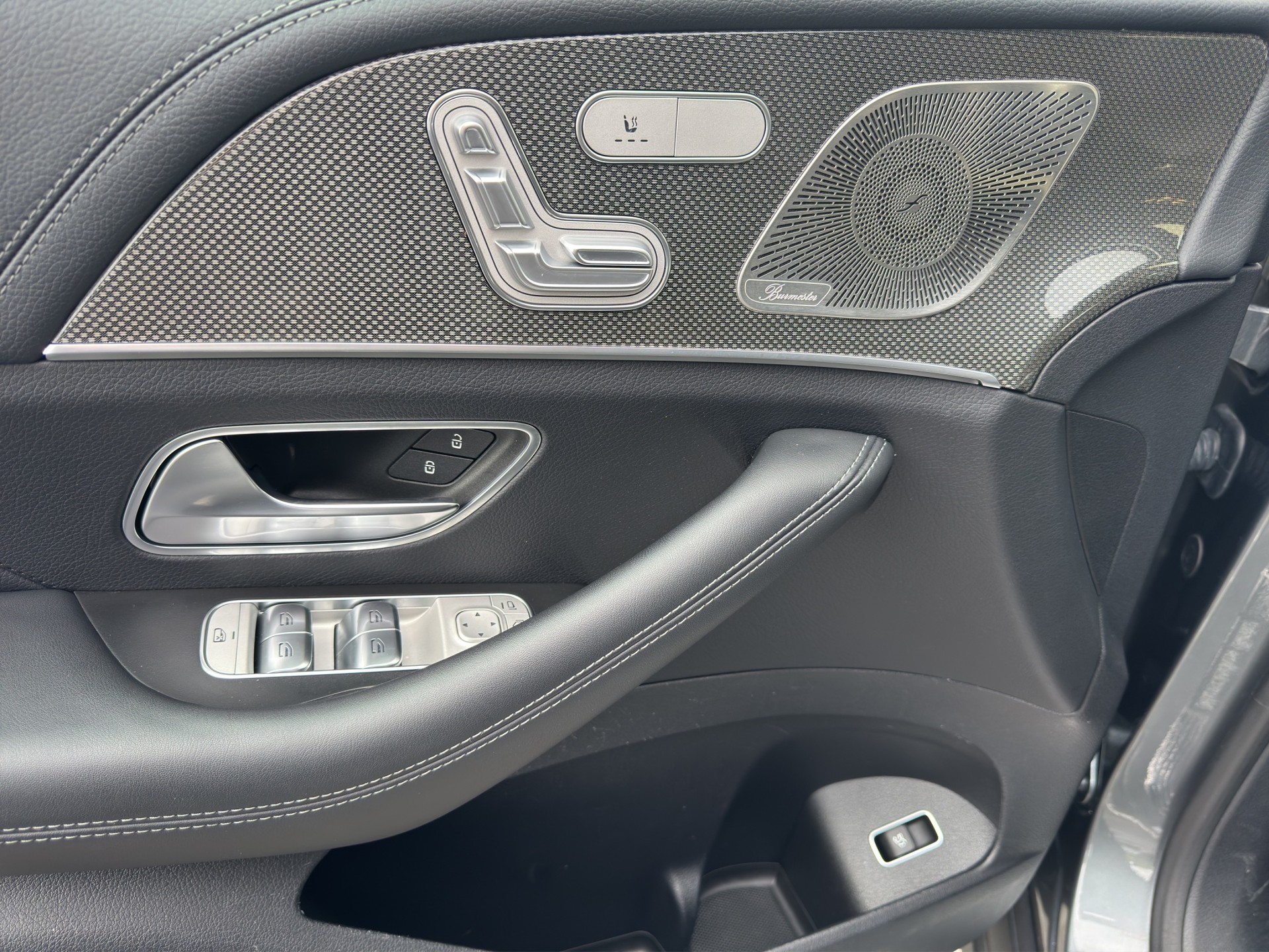 MERCEDES-BENZ GLE 450 4Matic AMG Line 9G-Tronic-image-8