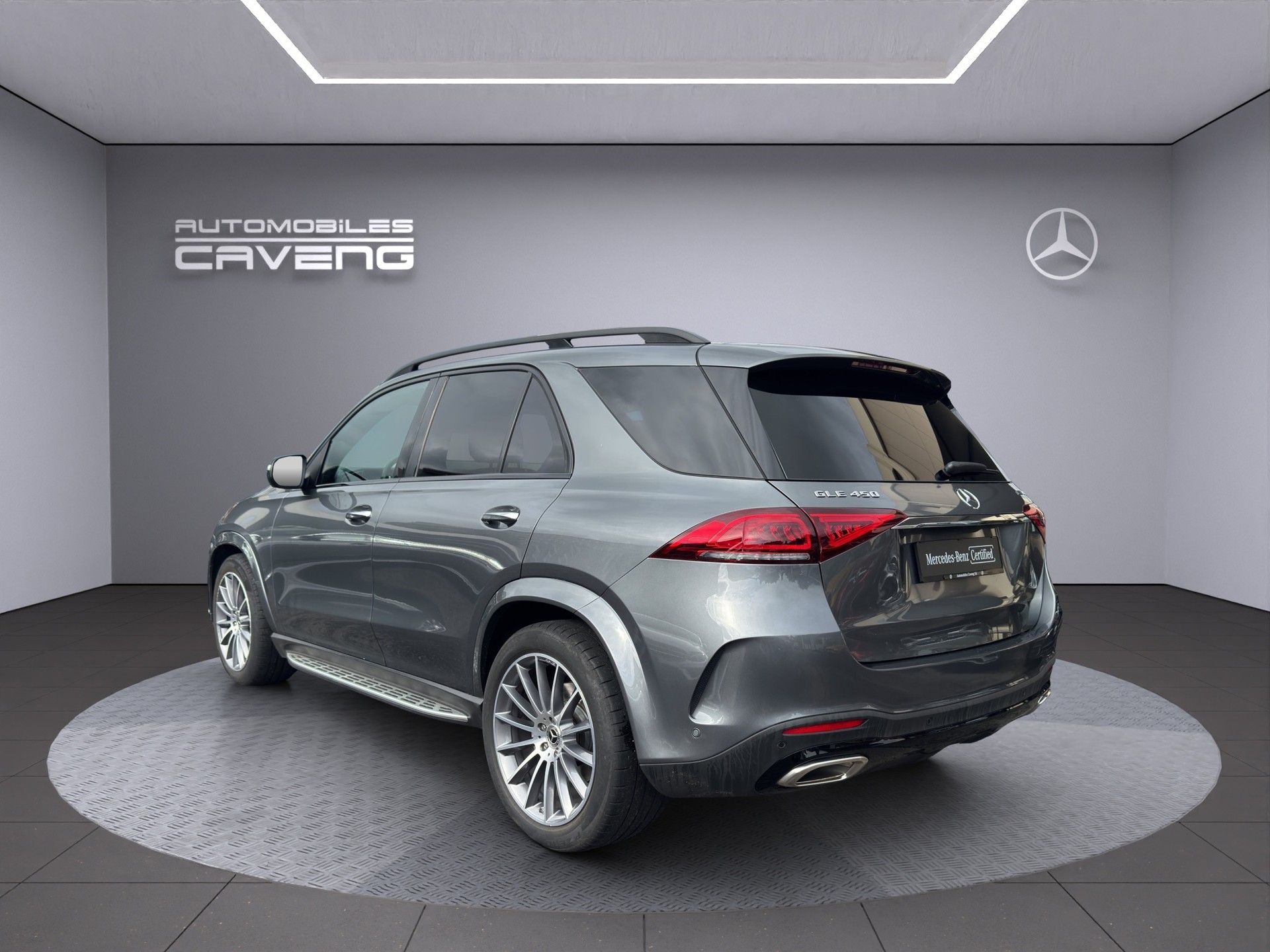 MERCEDES-BENZ GLE 450 4Matic AMG Line 9G-Tronic-showroom-element-2
