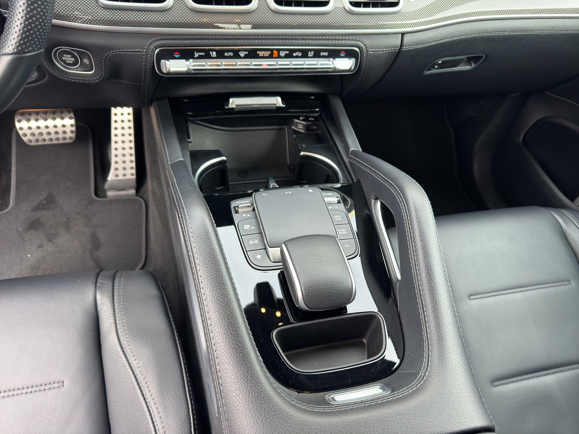 MERCEDES-BENZ GLE 450 4Matic AMG Line 9G-Tronic-image-13