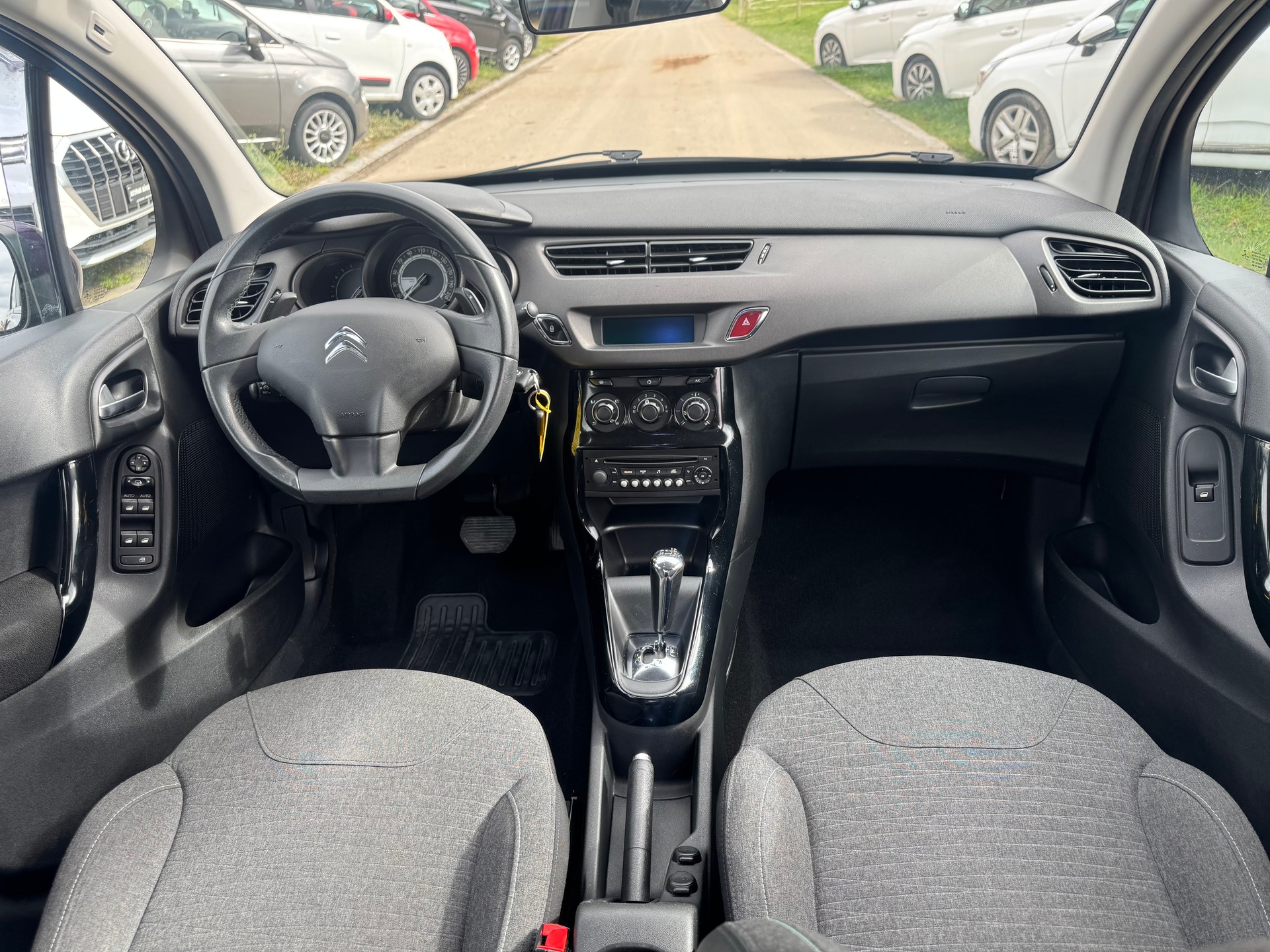 CITROEN C3 1.2i Séduction ETG5-image-7