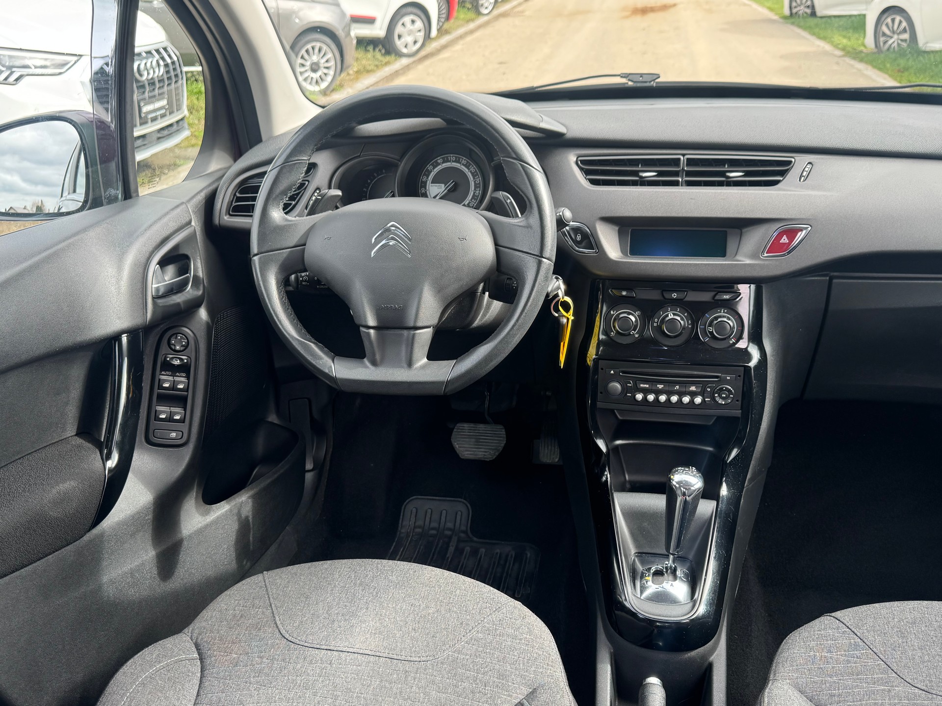 CITROEN C3 1.2i Séduction ETG5-image-8