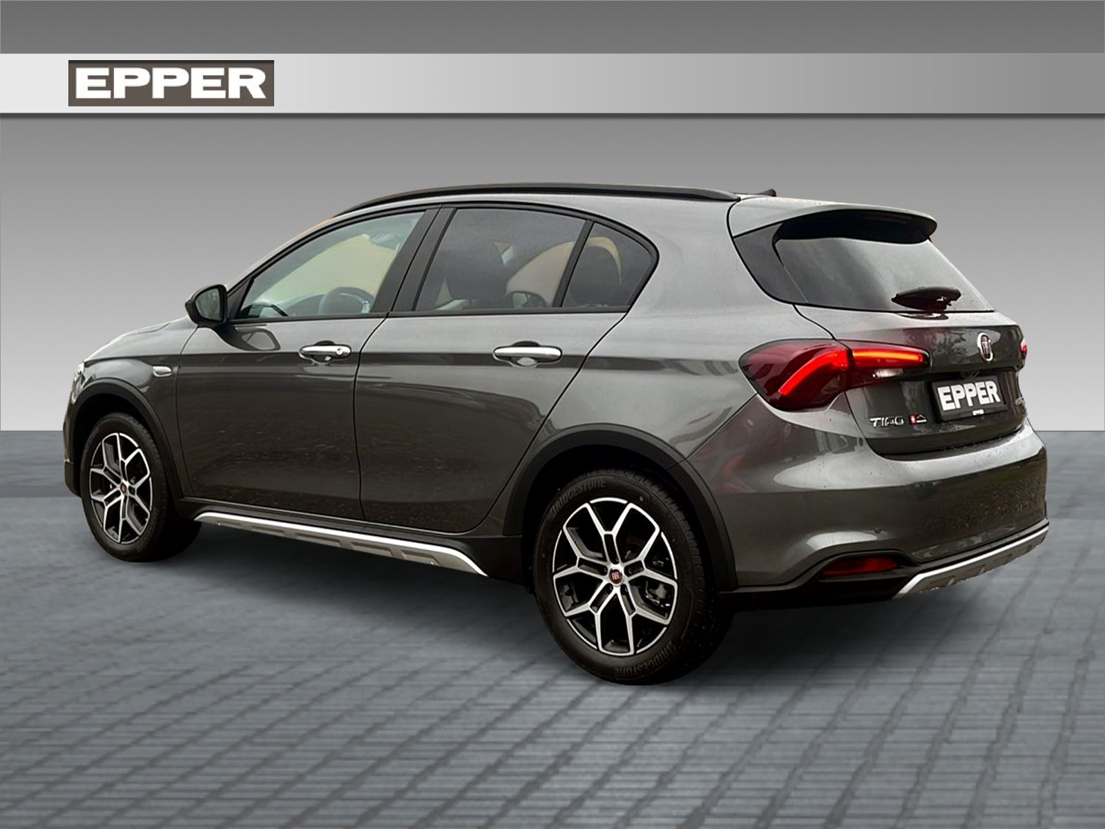 FIAT Tipo 1.5 Hybrid Swiss Edition-showroom-element-2