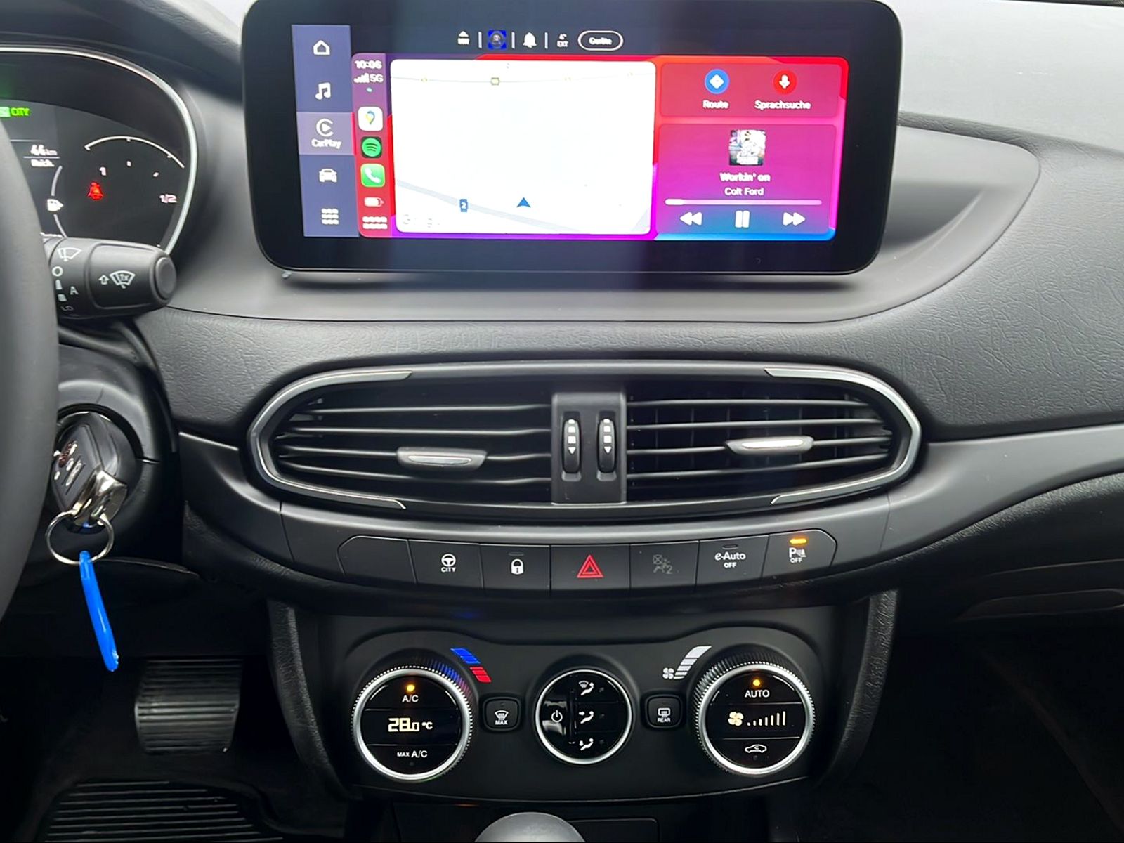 FIAT Tipo 1.5 Hybrid Swiss Edition-image-13