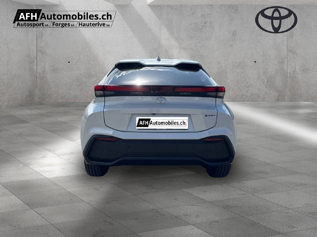 TOYOTA C-HR 2.0 PHEV Swiss Edition-showroom-element-3