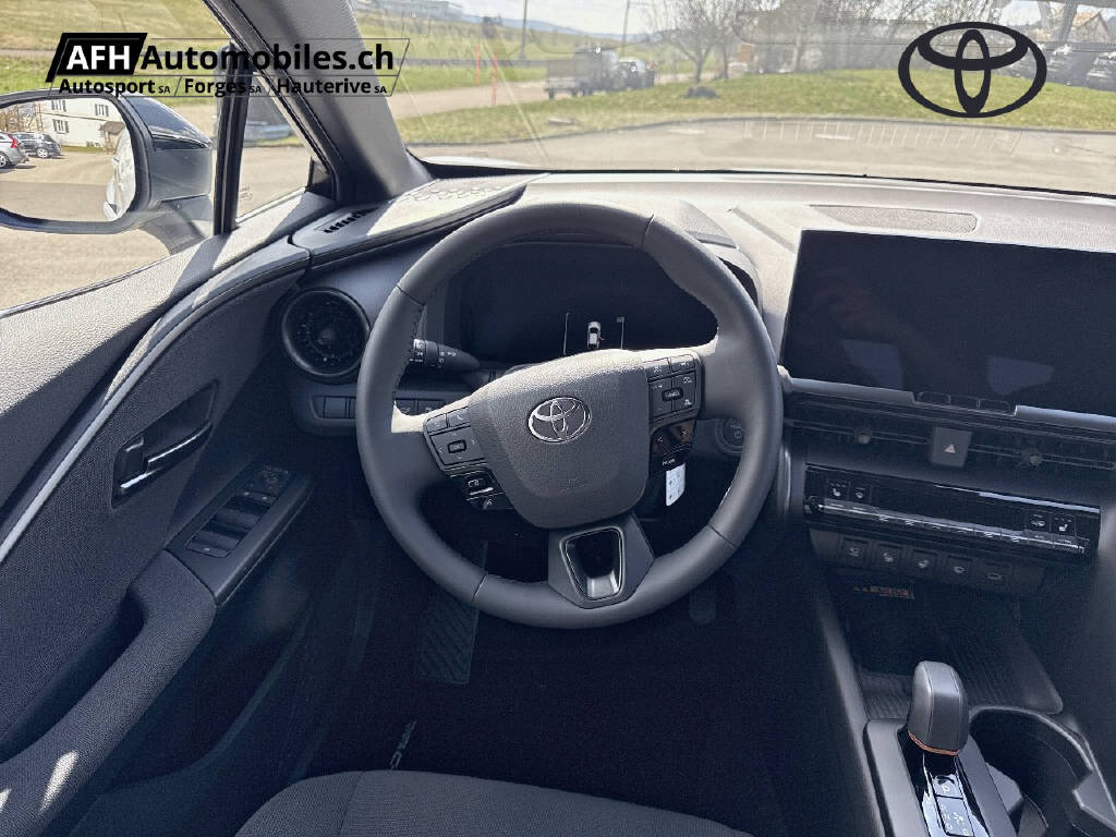TOYOTA C-HR 2.0 PHEV Swiss Edition-image-9