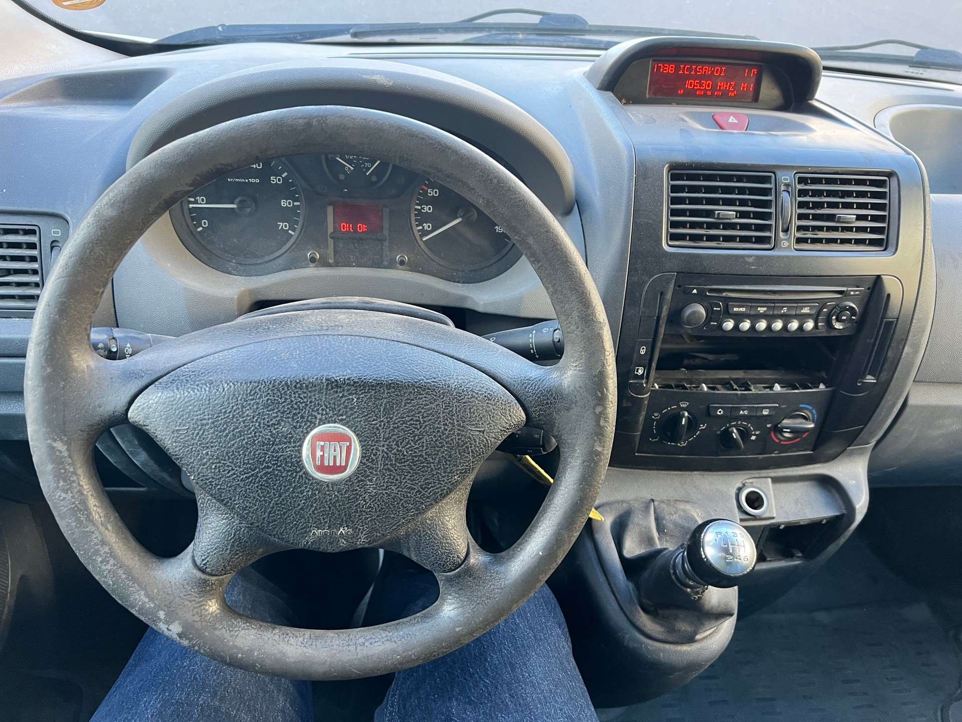 FIAT Scudo 2.0 JTD Comfort 1.2t-image-12