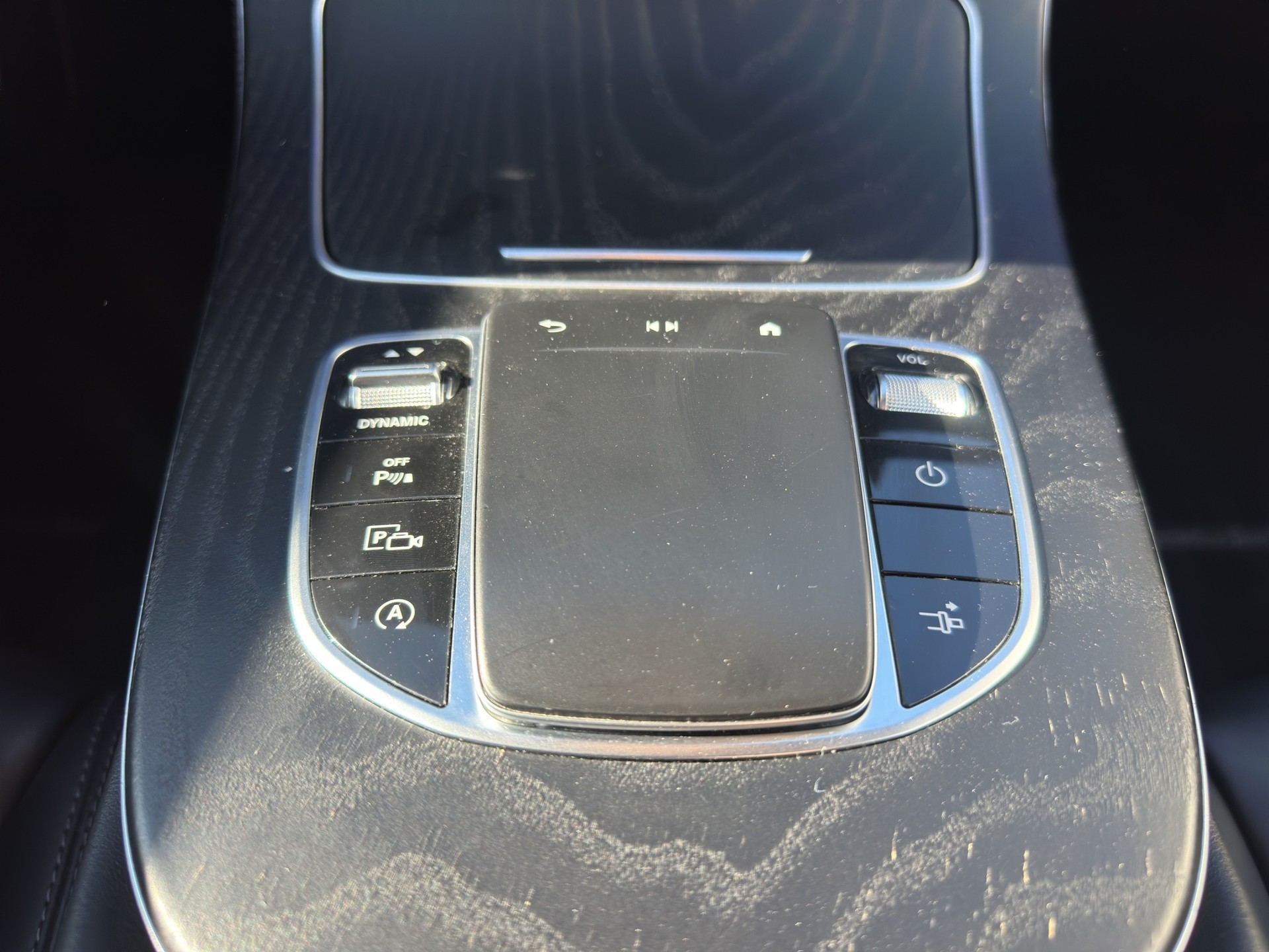 MERCEDES-BENZ E 200 Coupé 4Matic AMG Line 9G-Tronic-image-37