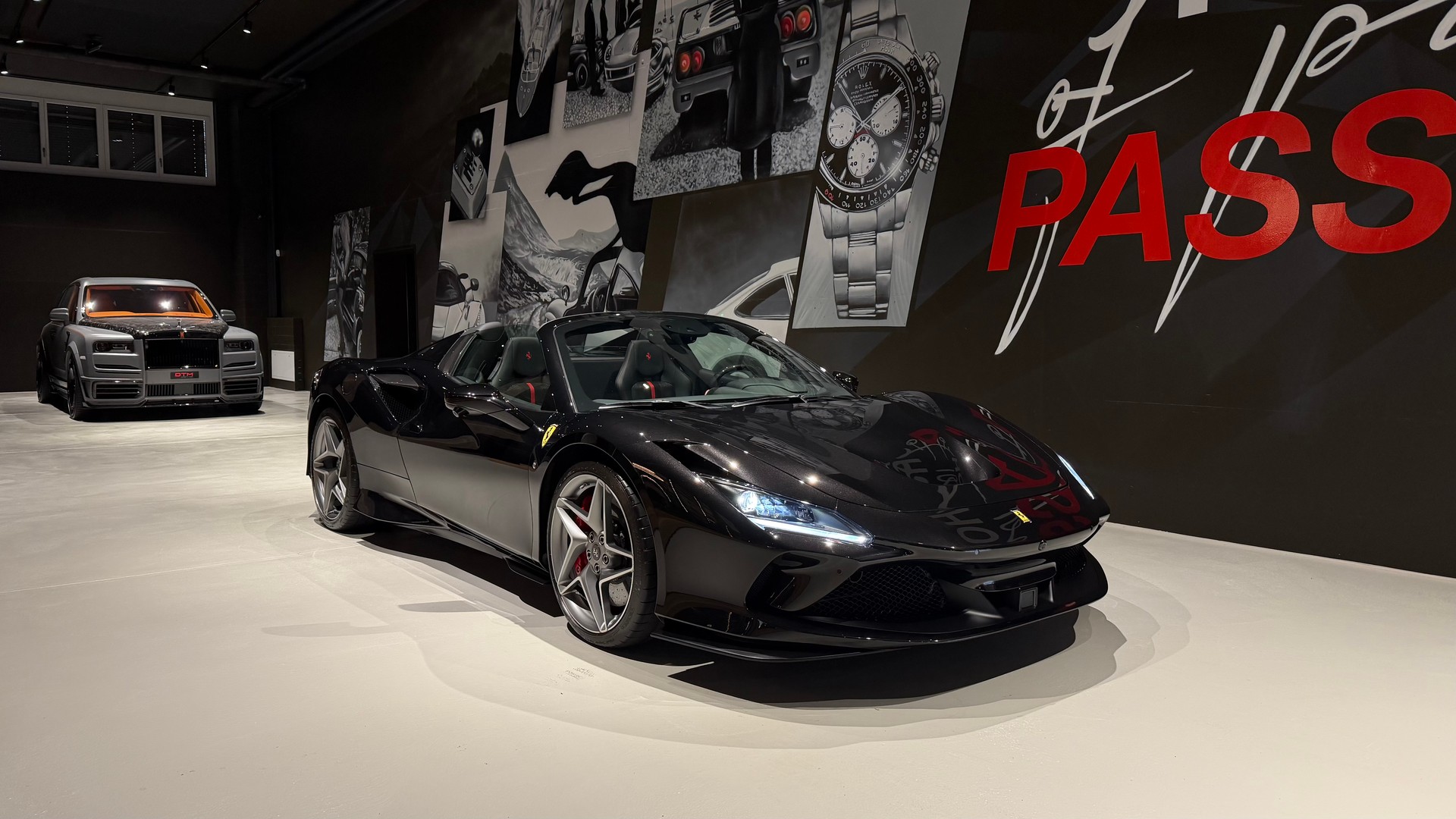 FERRARI F8 Spider